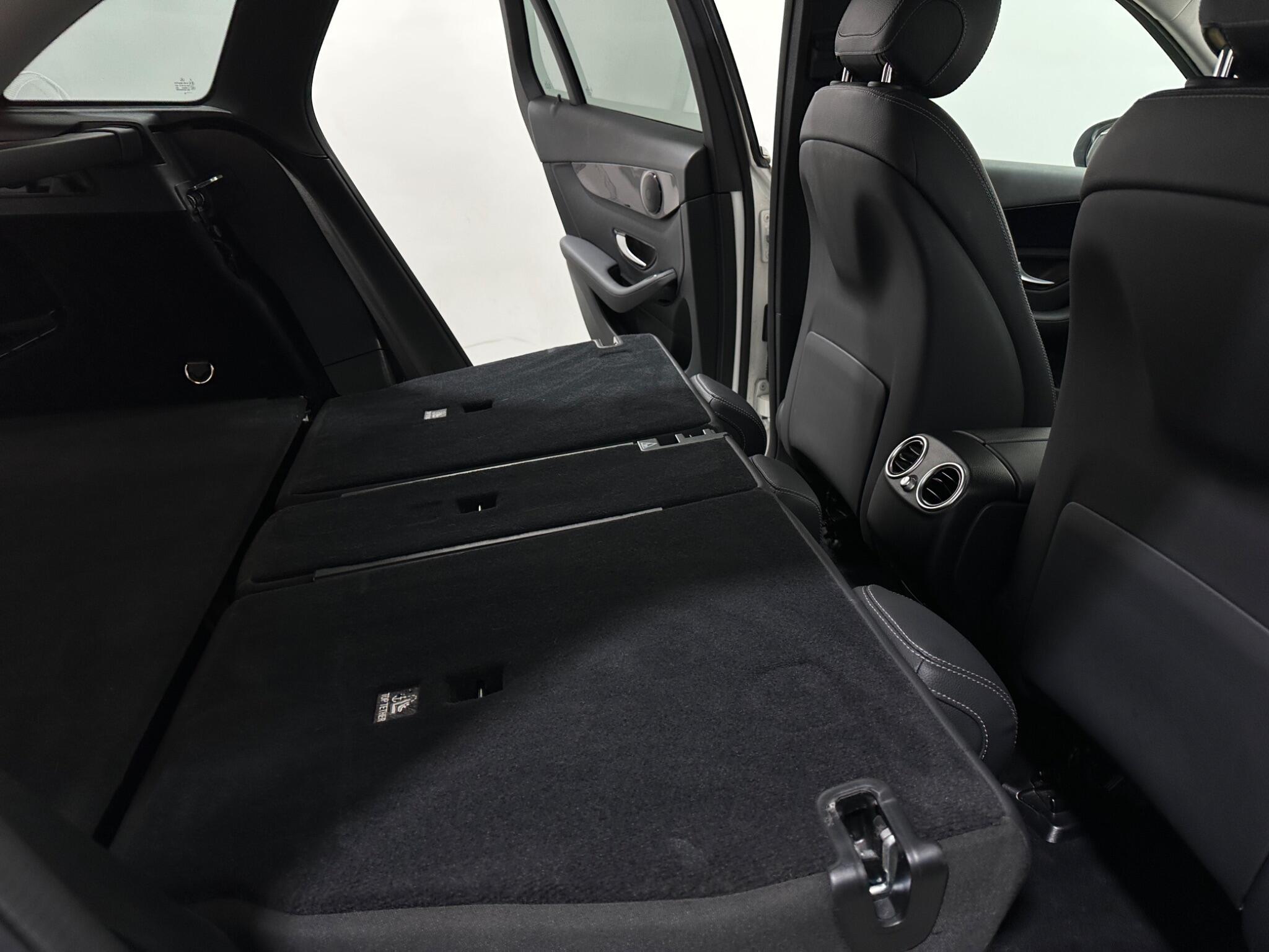 Mercedes-Benz GLC view 46