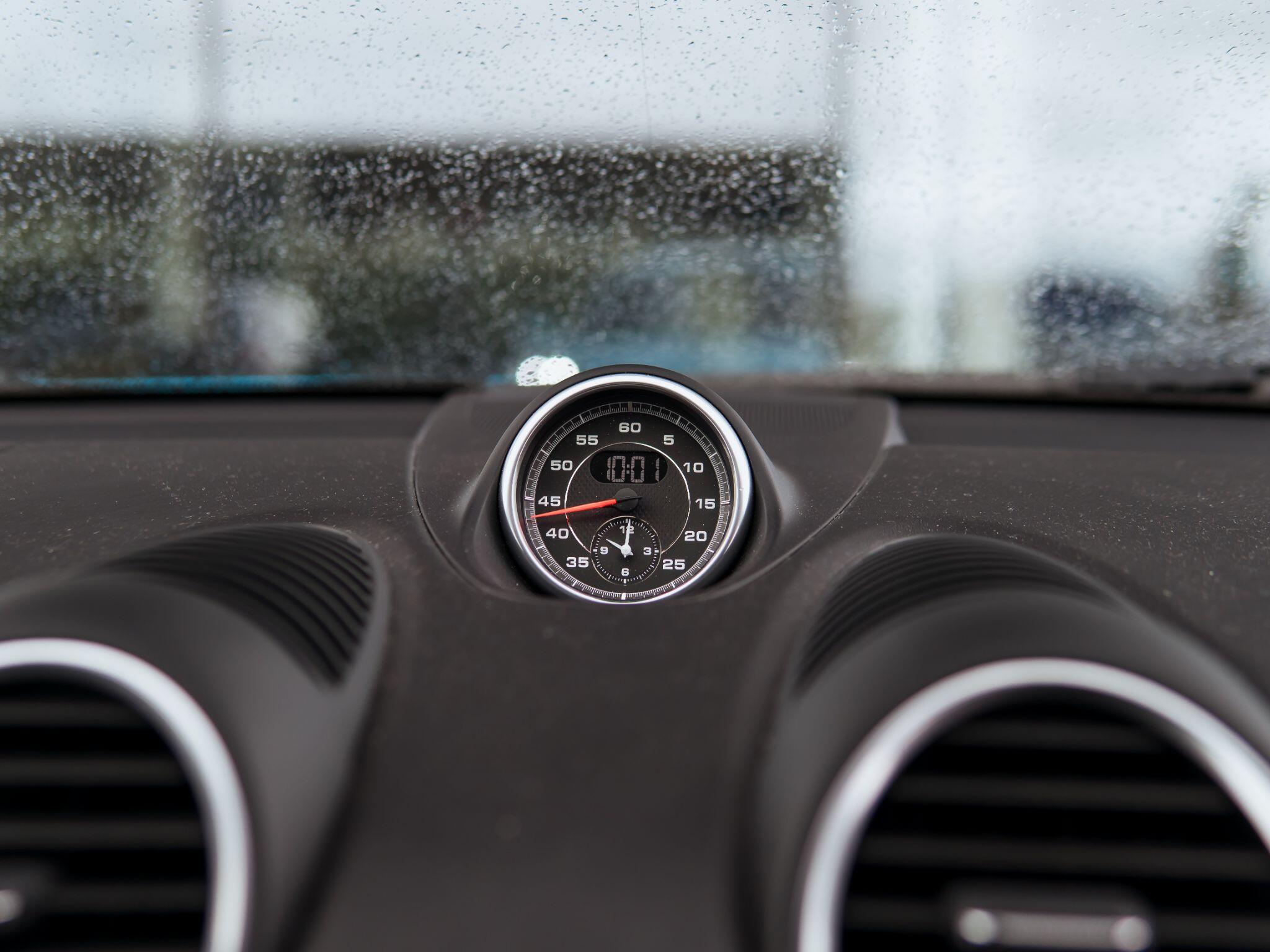 Porsche Cayman view 25