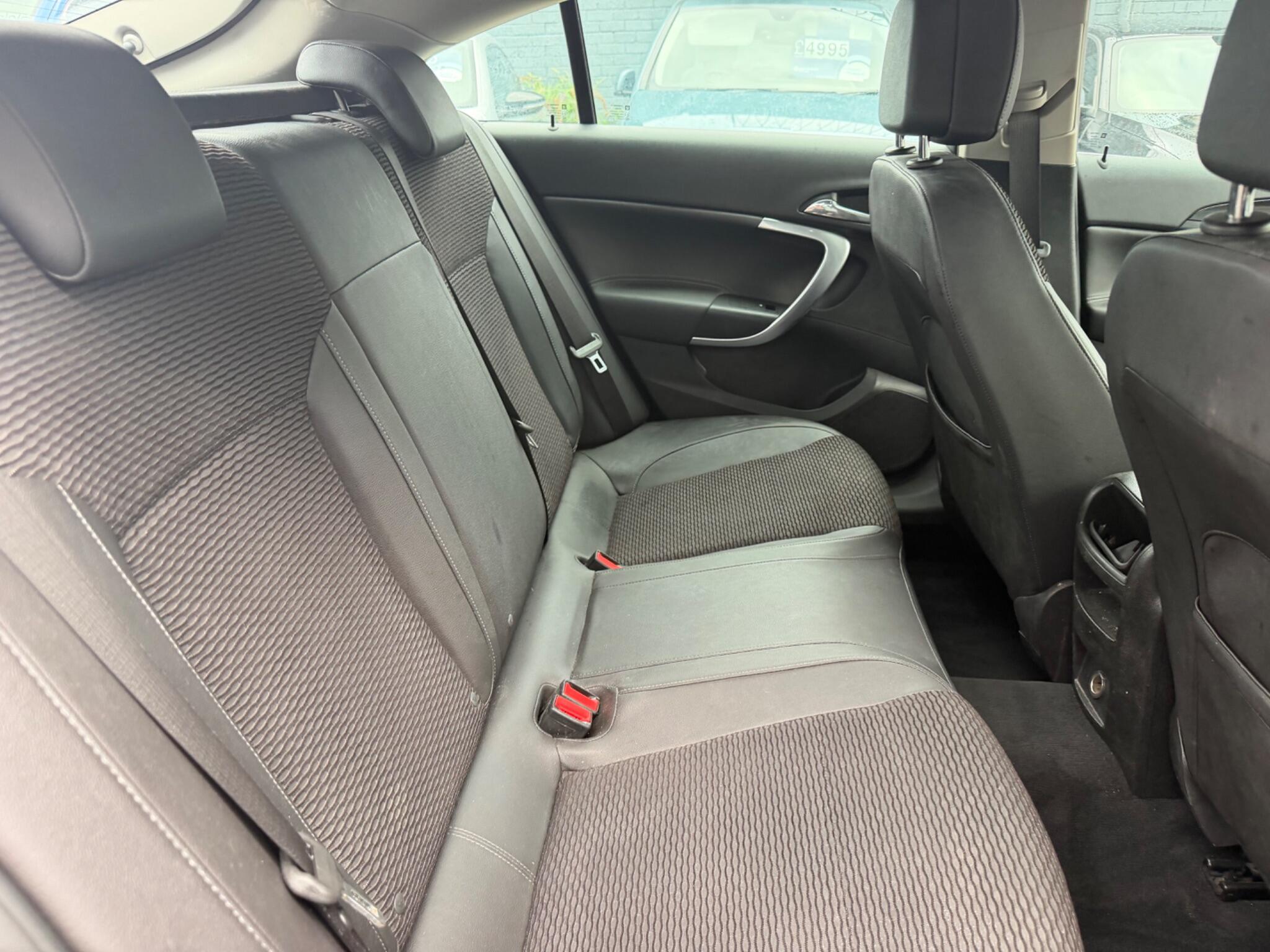 Vauxhall Insignia view 19