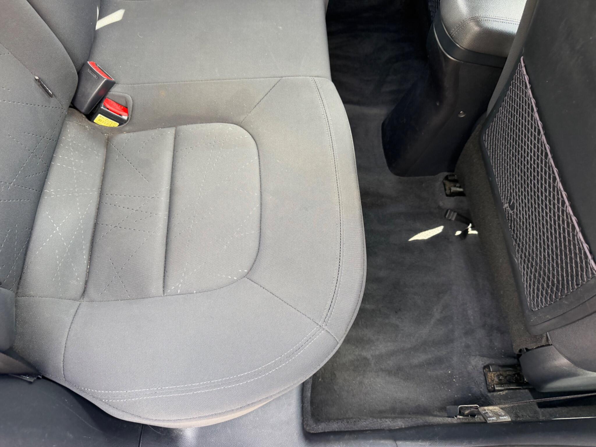 Kia Rio view 23