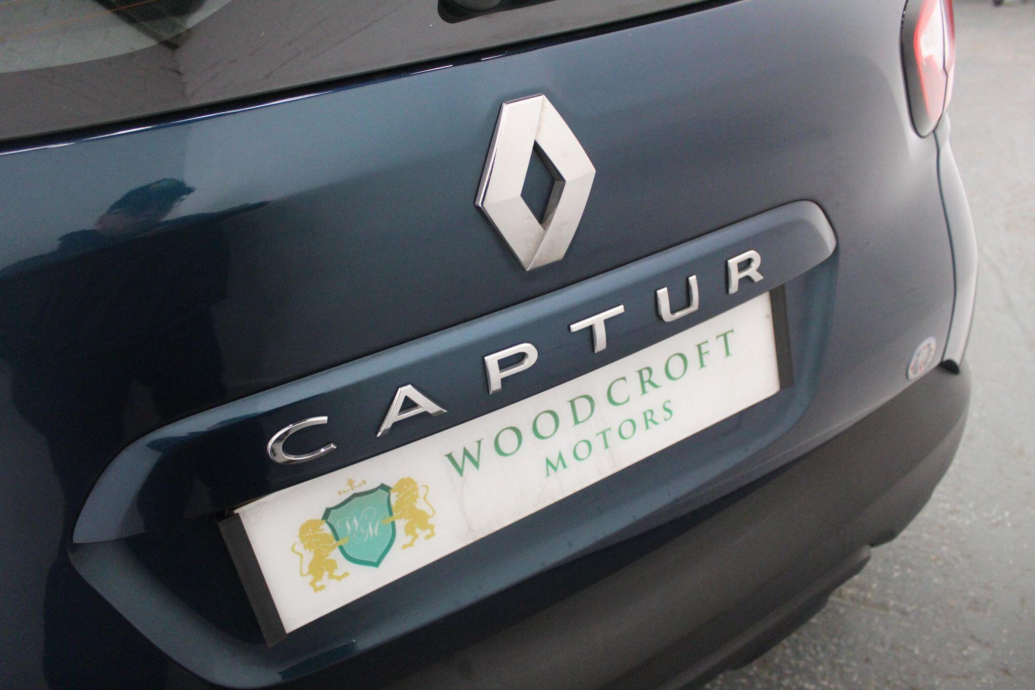 Renault Captur view 16
