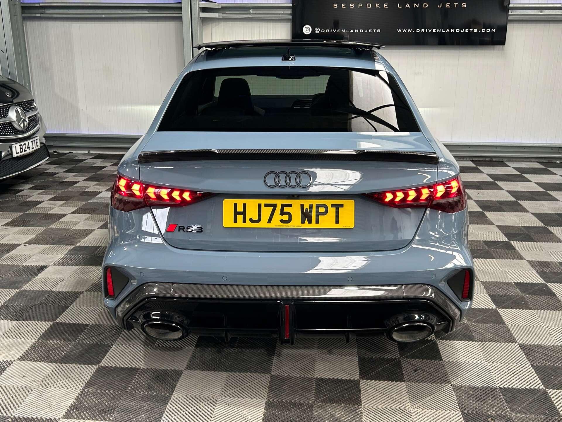 Audi RS3 view 15