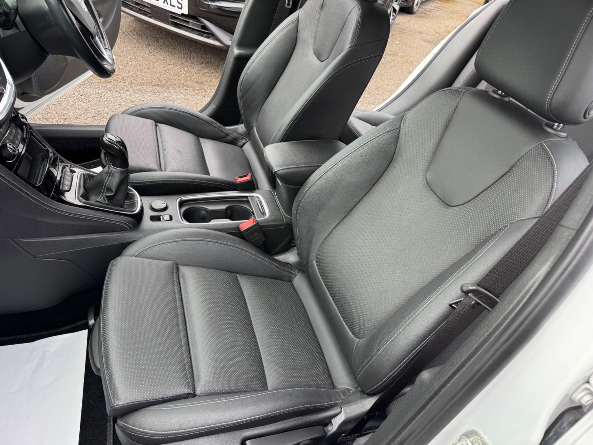 Vauxhall Astra view 32