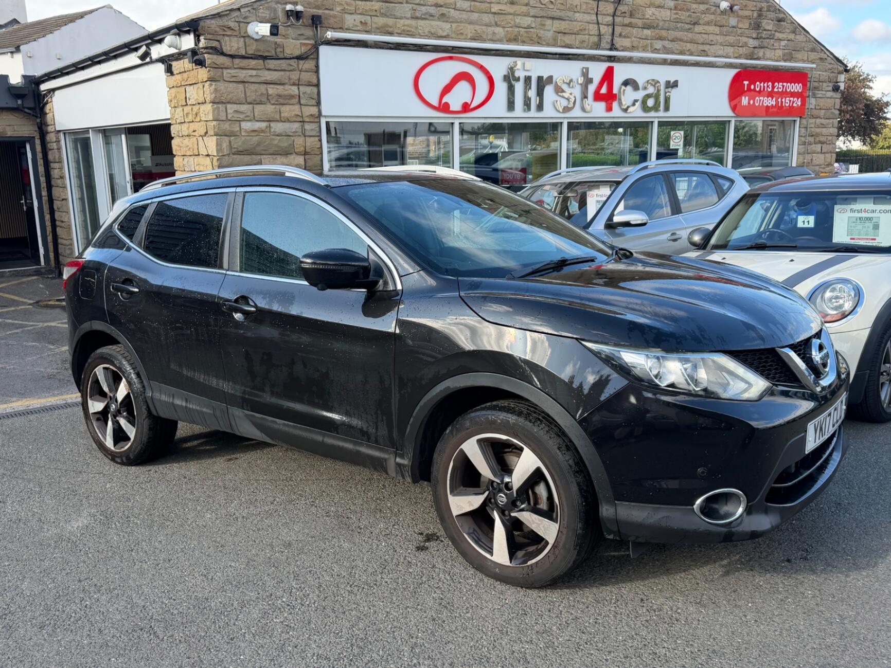 2017 Nissan Qashqai in Black for sale