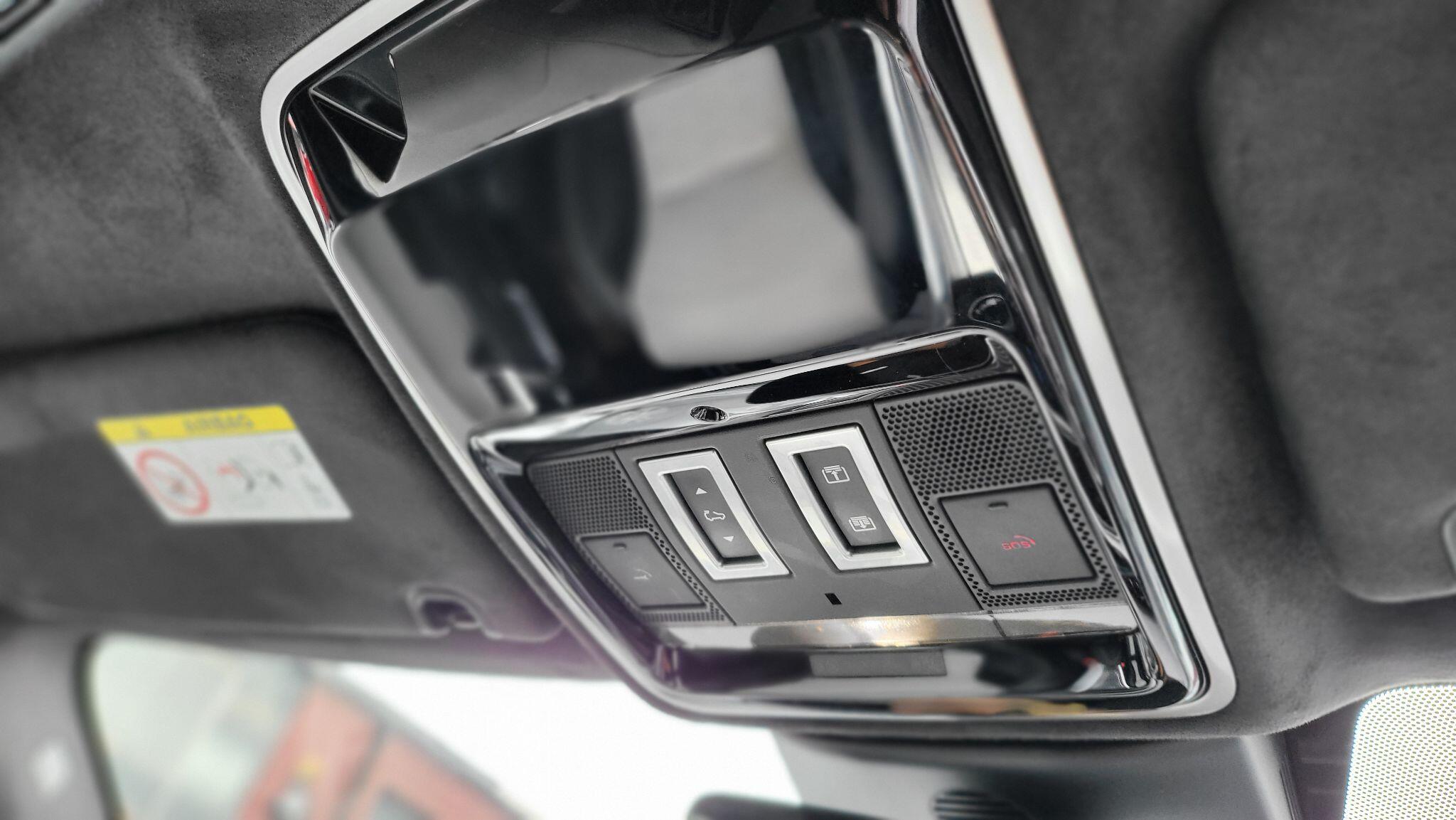Land Rover Range Rover Sport view 34