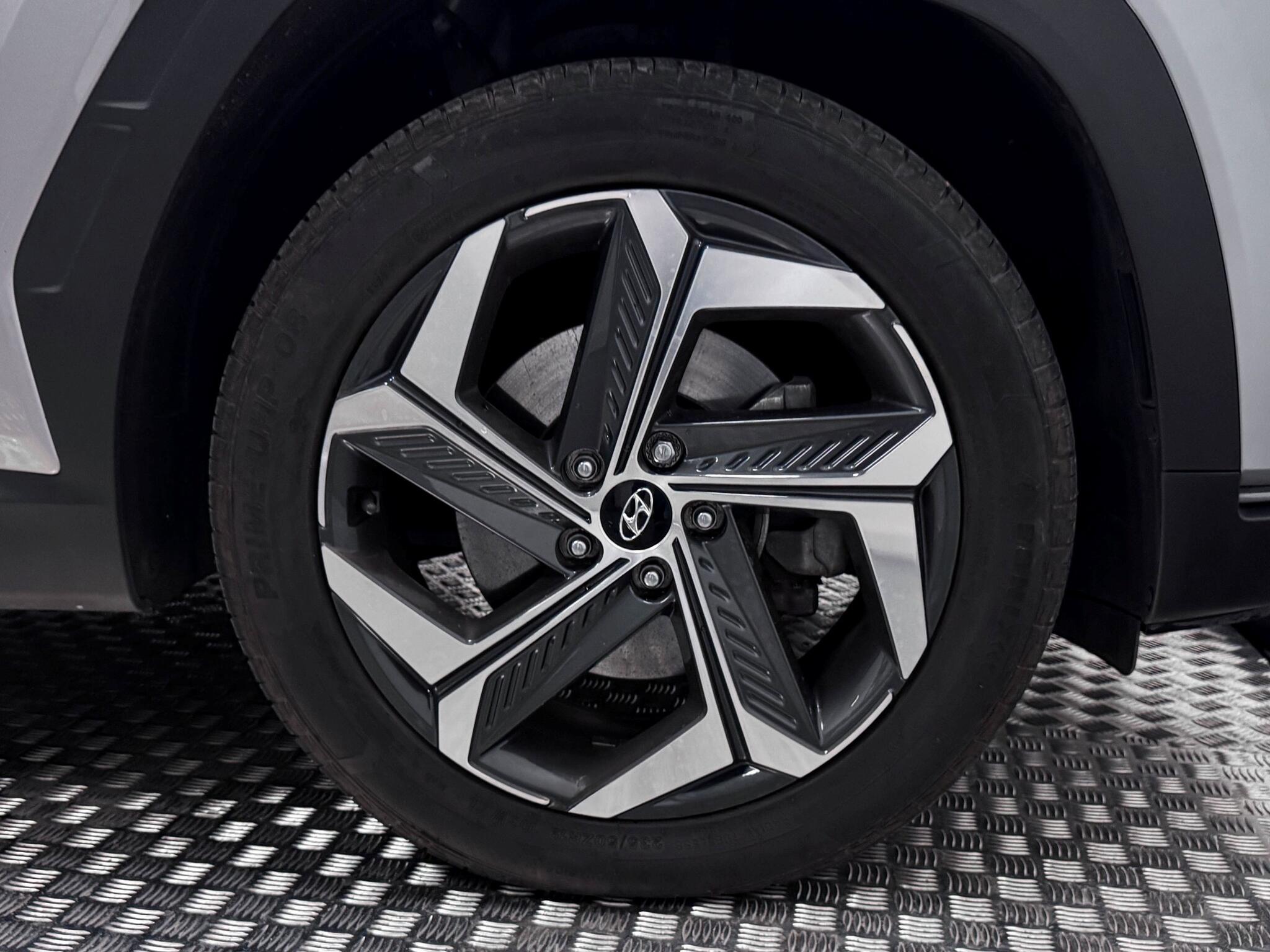 Hyundai Tucson view 73