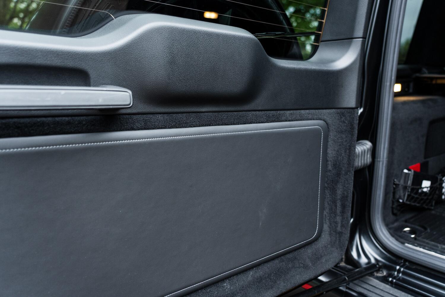 Mercedes-Benz G Class view 52