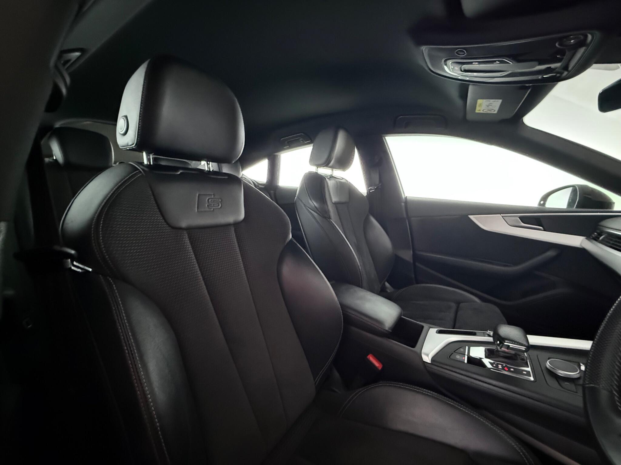 Audi A5 view 28