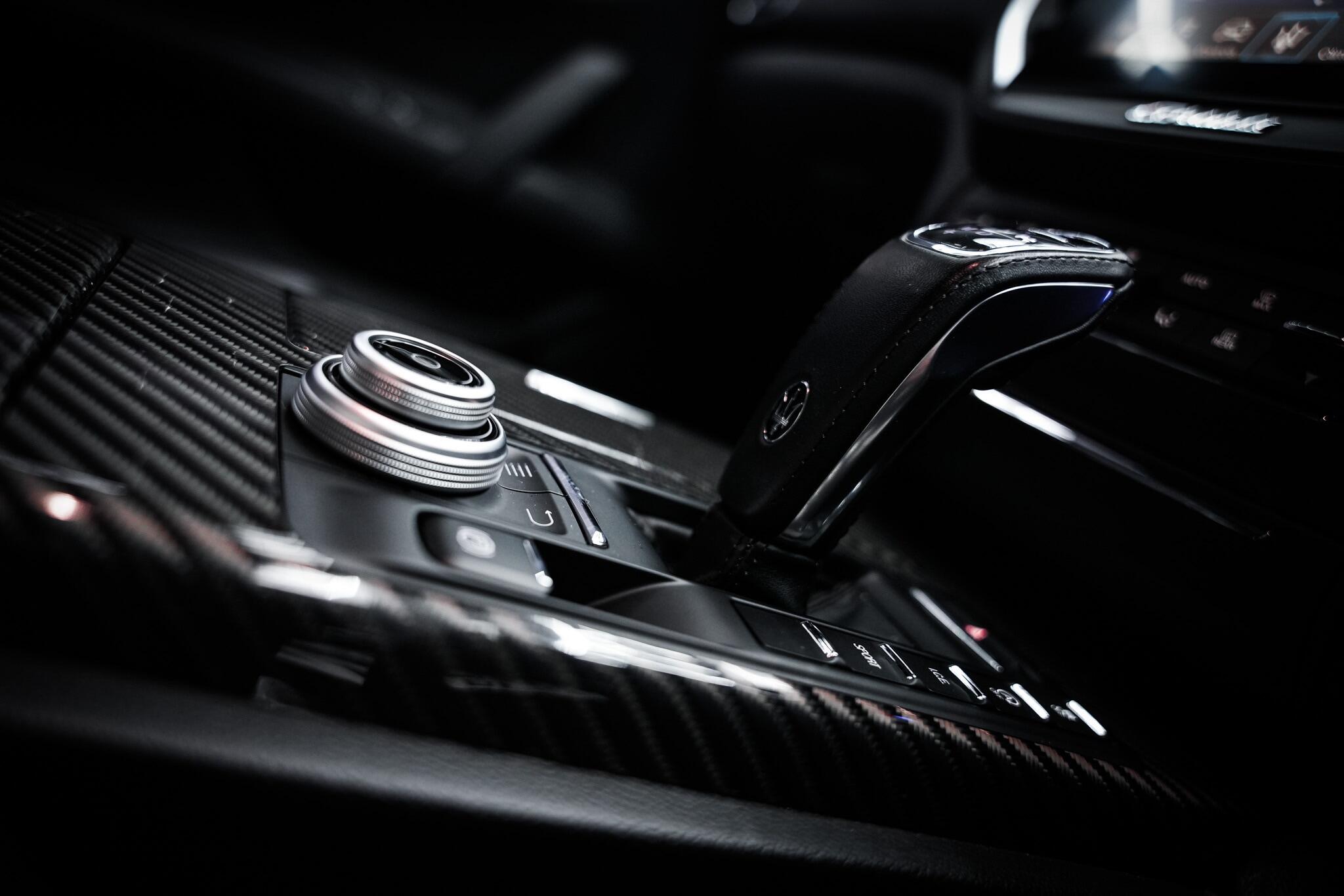 Maserati Ghibli view 44