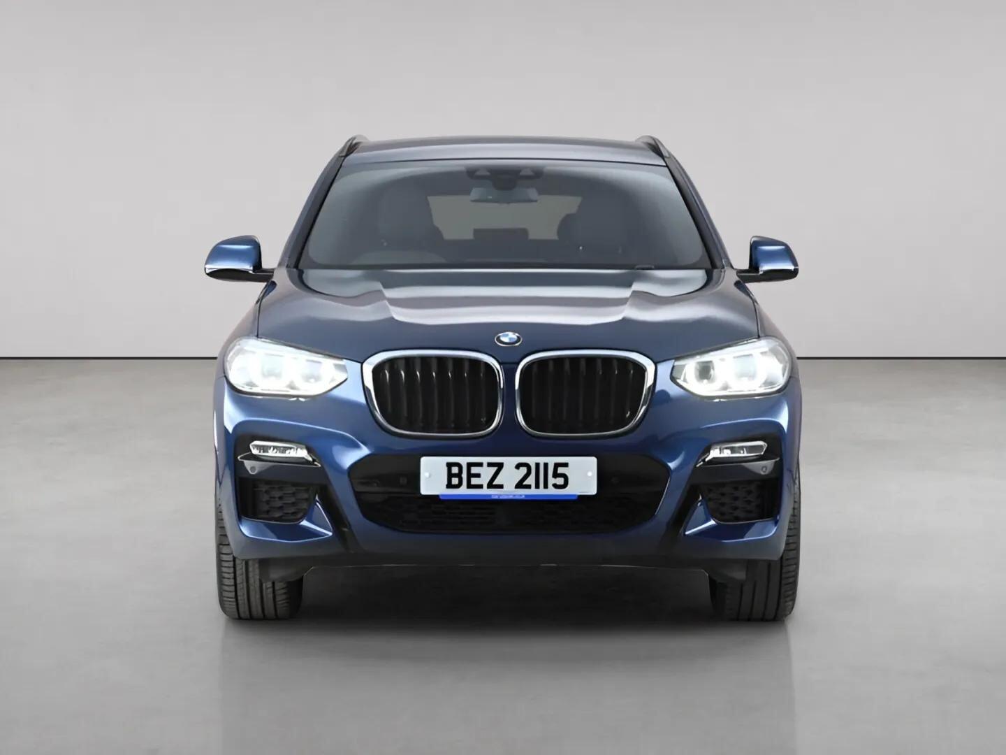BMW X3 view 4