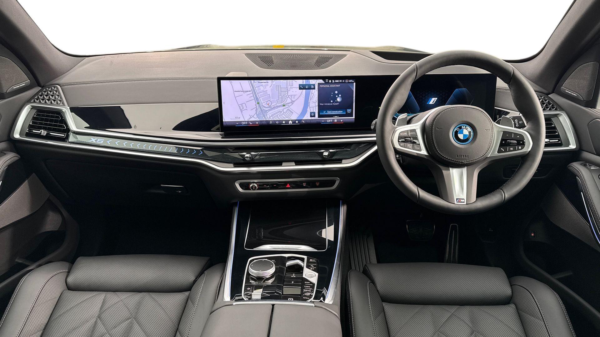 BMW X5 view 4