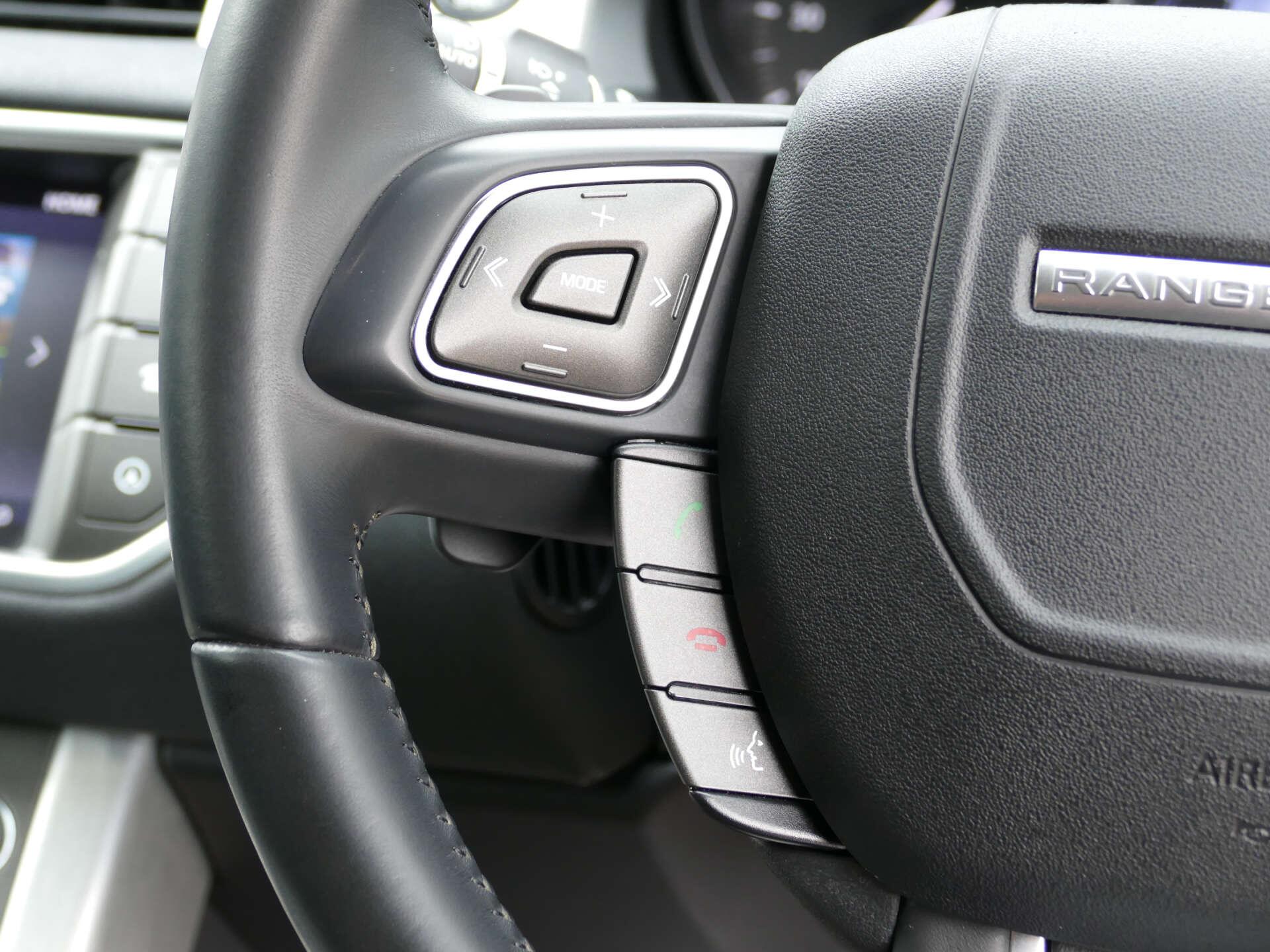 Land Rover Range Rover Evoque view 47