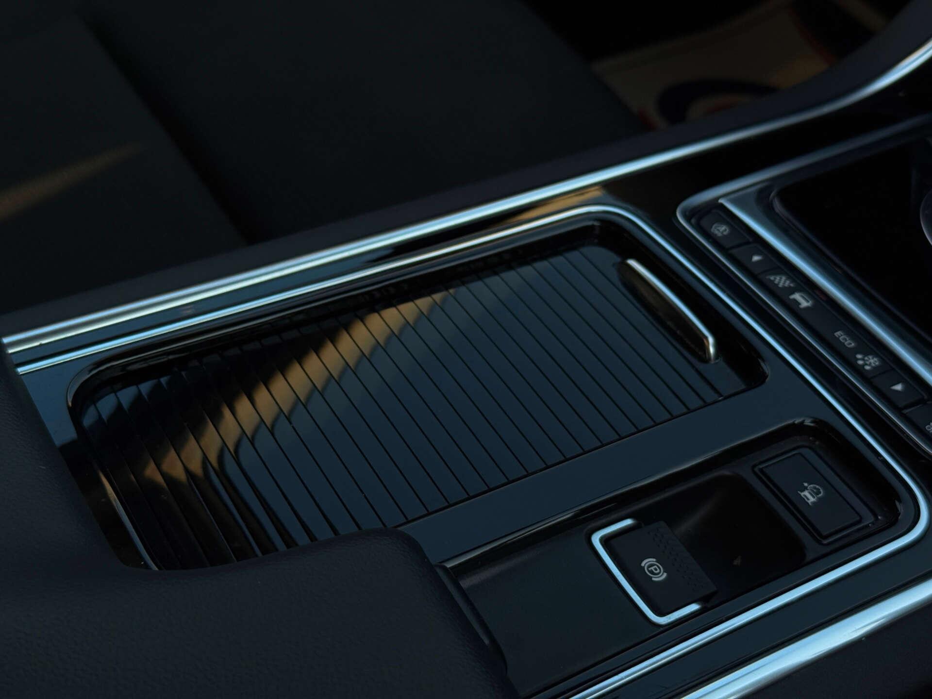 Jaguar Xe view 64
