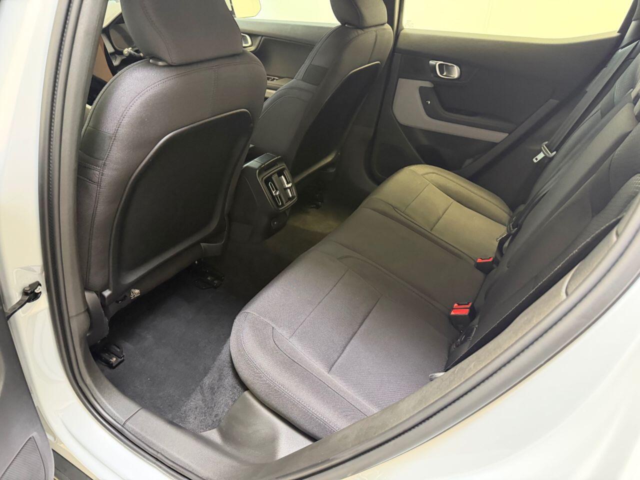 Polestar 2 view 47