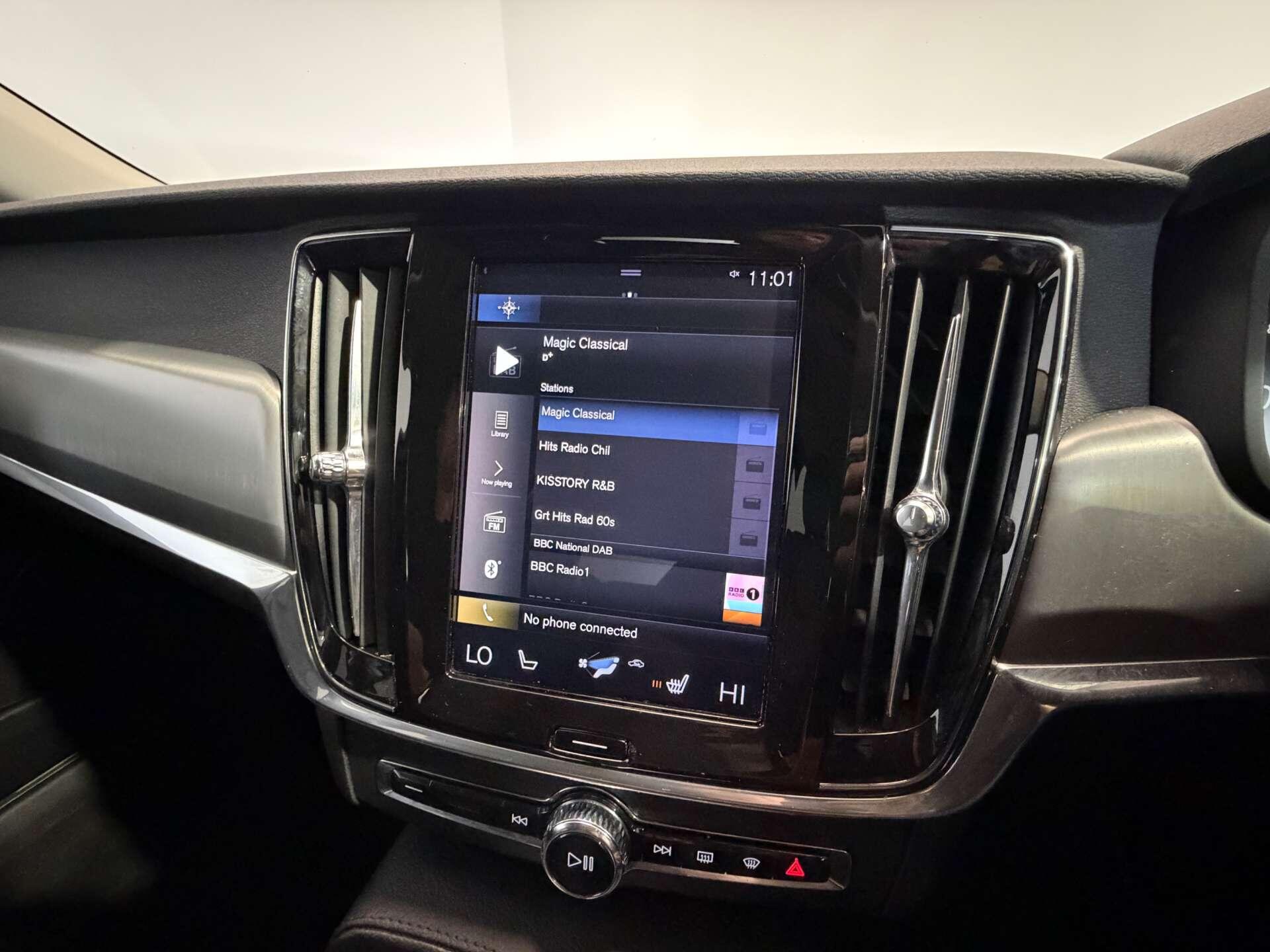 Volvo V90 view 42
