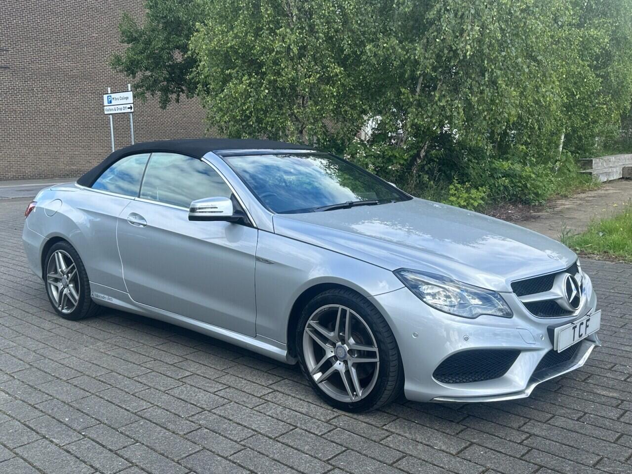 Mercedes-Benz E-Class view 6