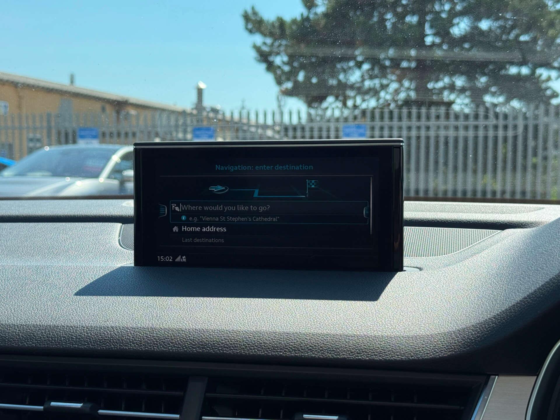 Audi Q7 view 71