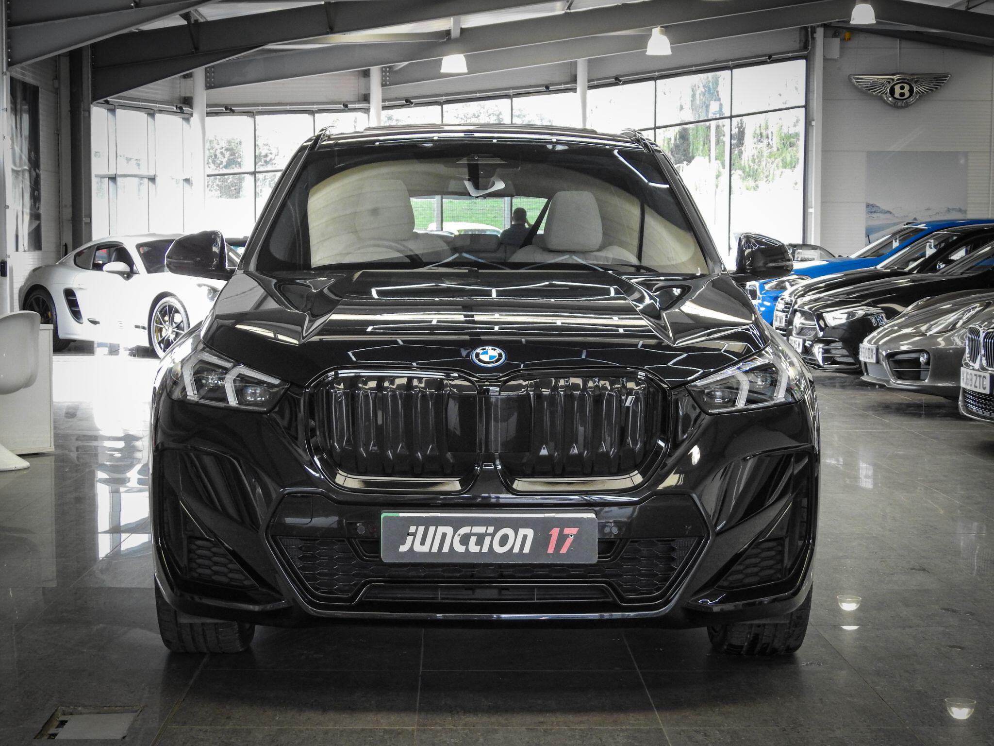 BMW Ix1 view 7