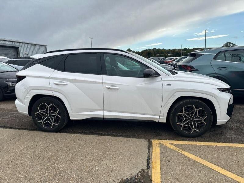 Hyundai Tucson view 3