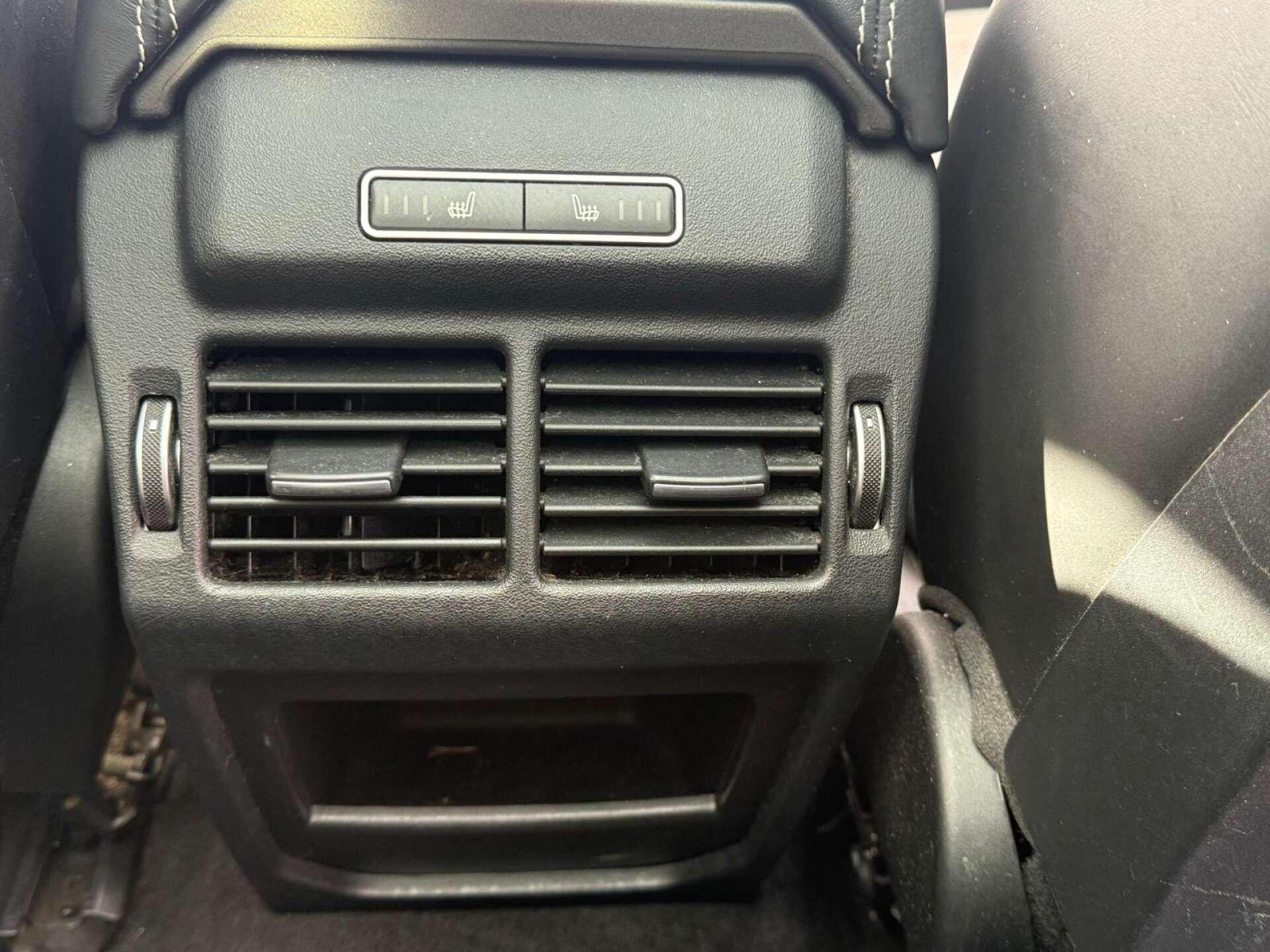 Land Rover Range Rover Evoque view 29