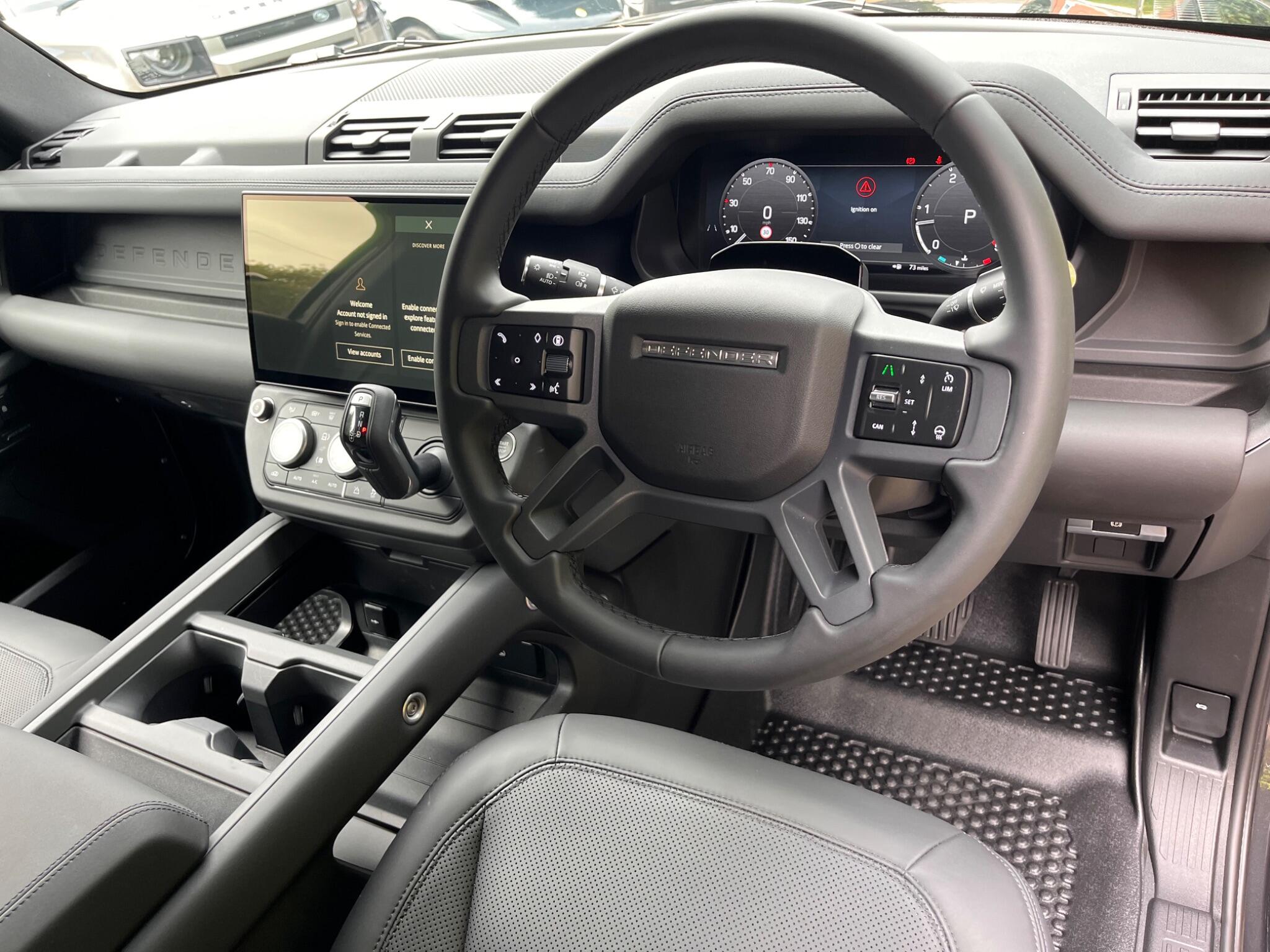 Land Rover Defender view 28