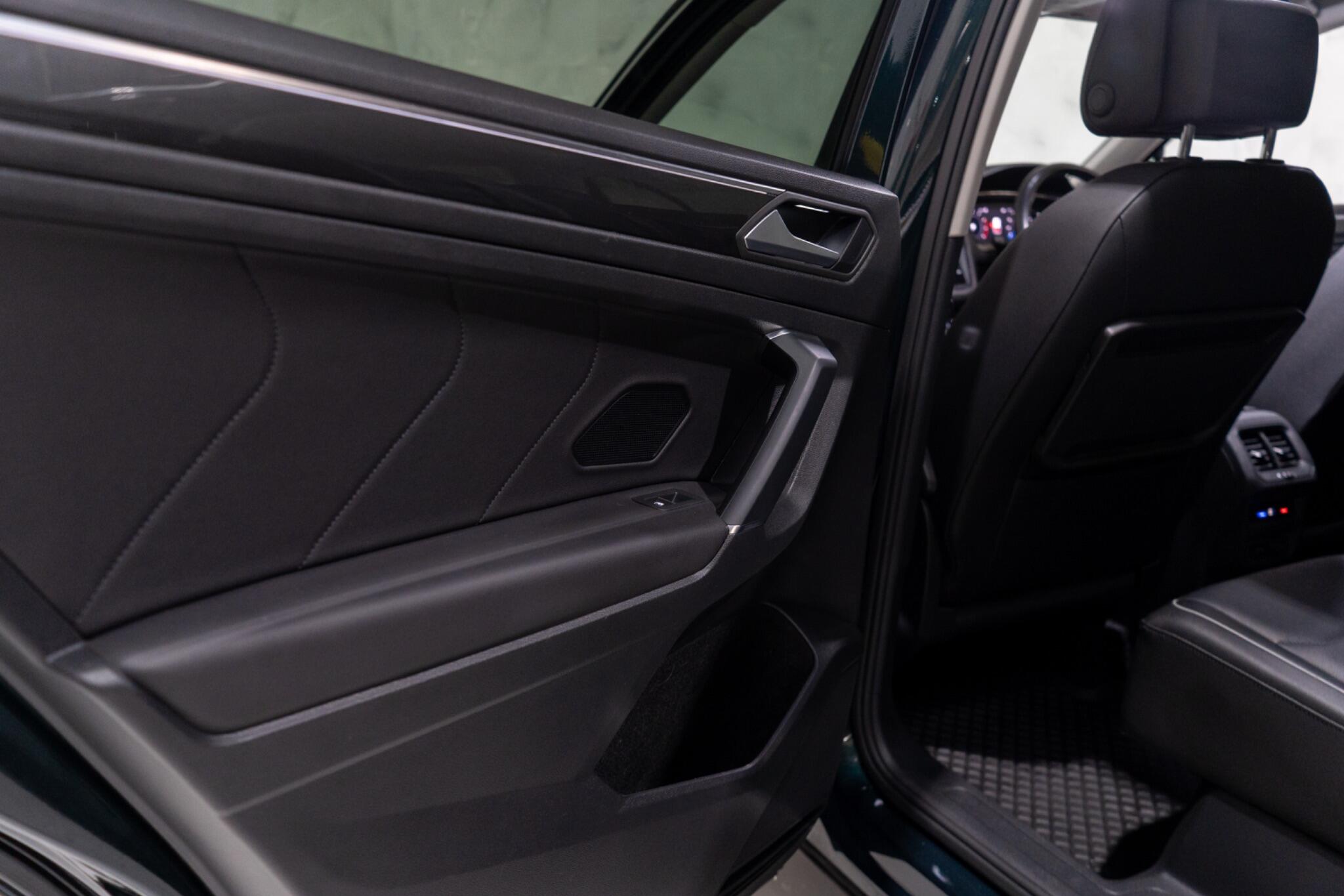 Volkswagen Tiguan Allspace view 27