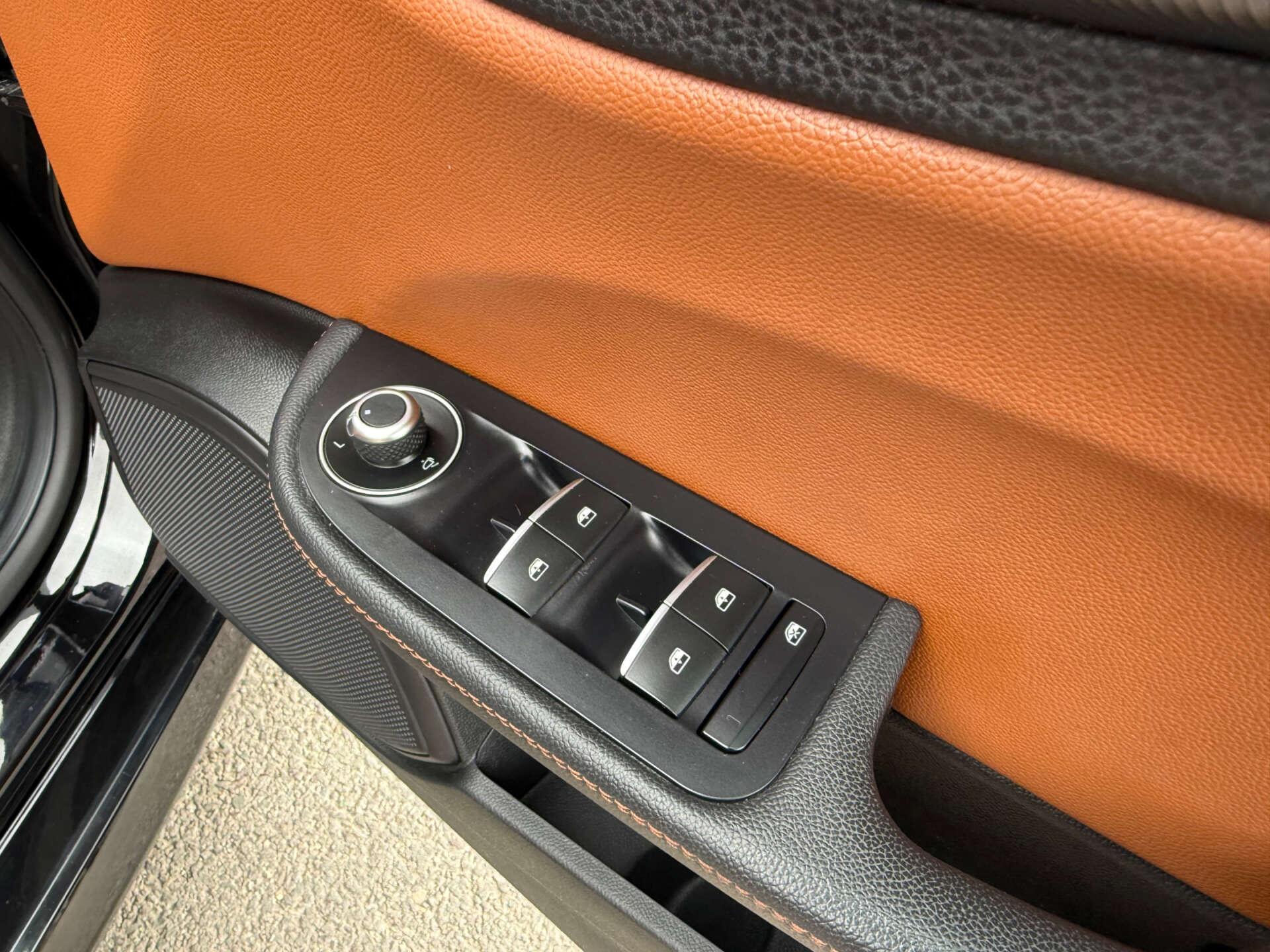 Alfa Romeo Giulia view 33