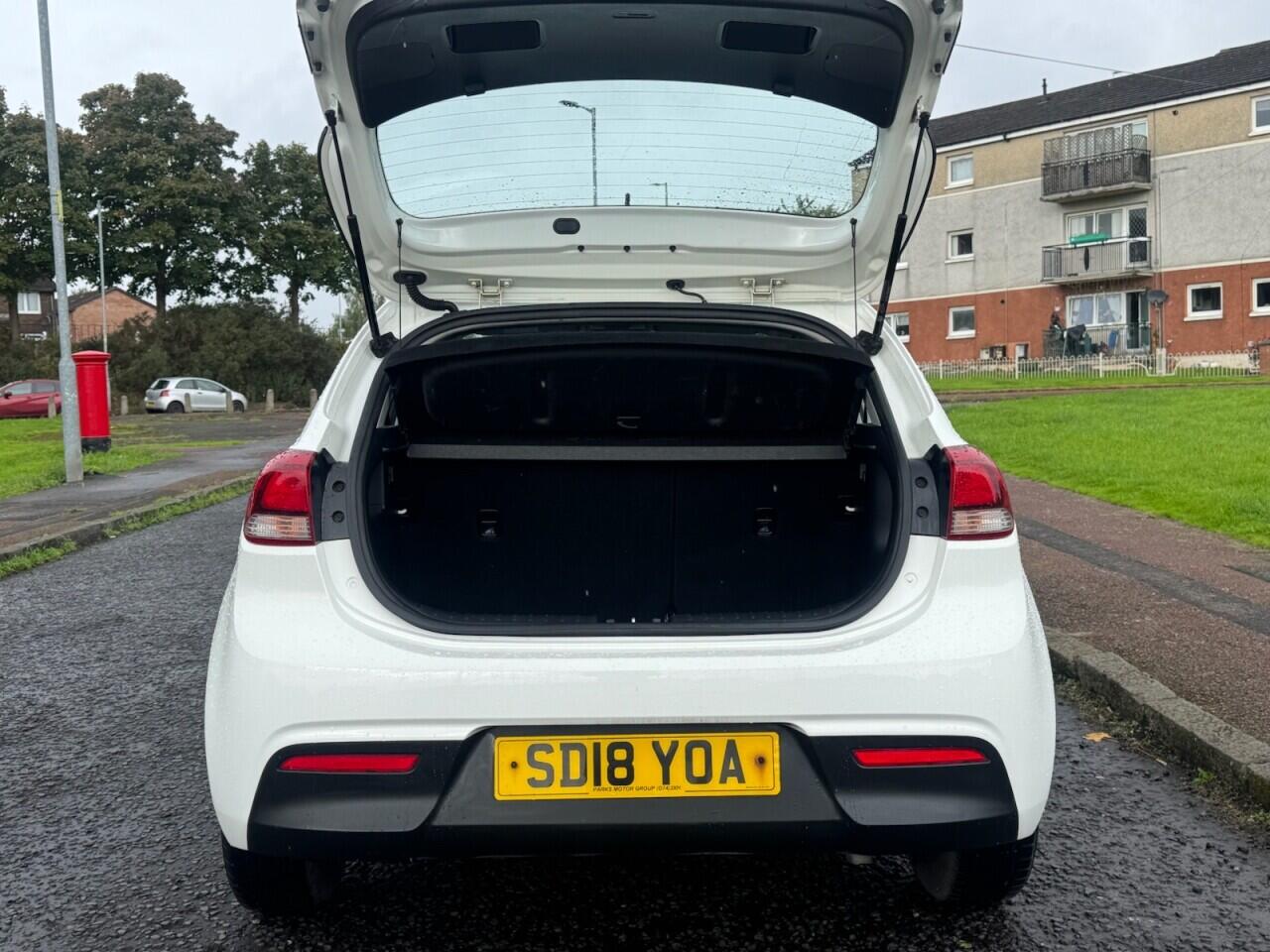 Kia Rio view 7