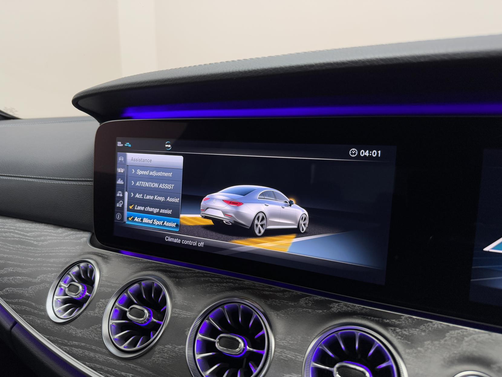 Mercedes-Benz CLS view 36