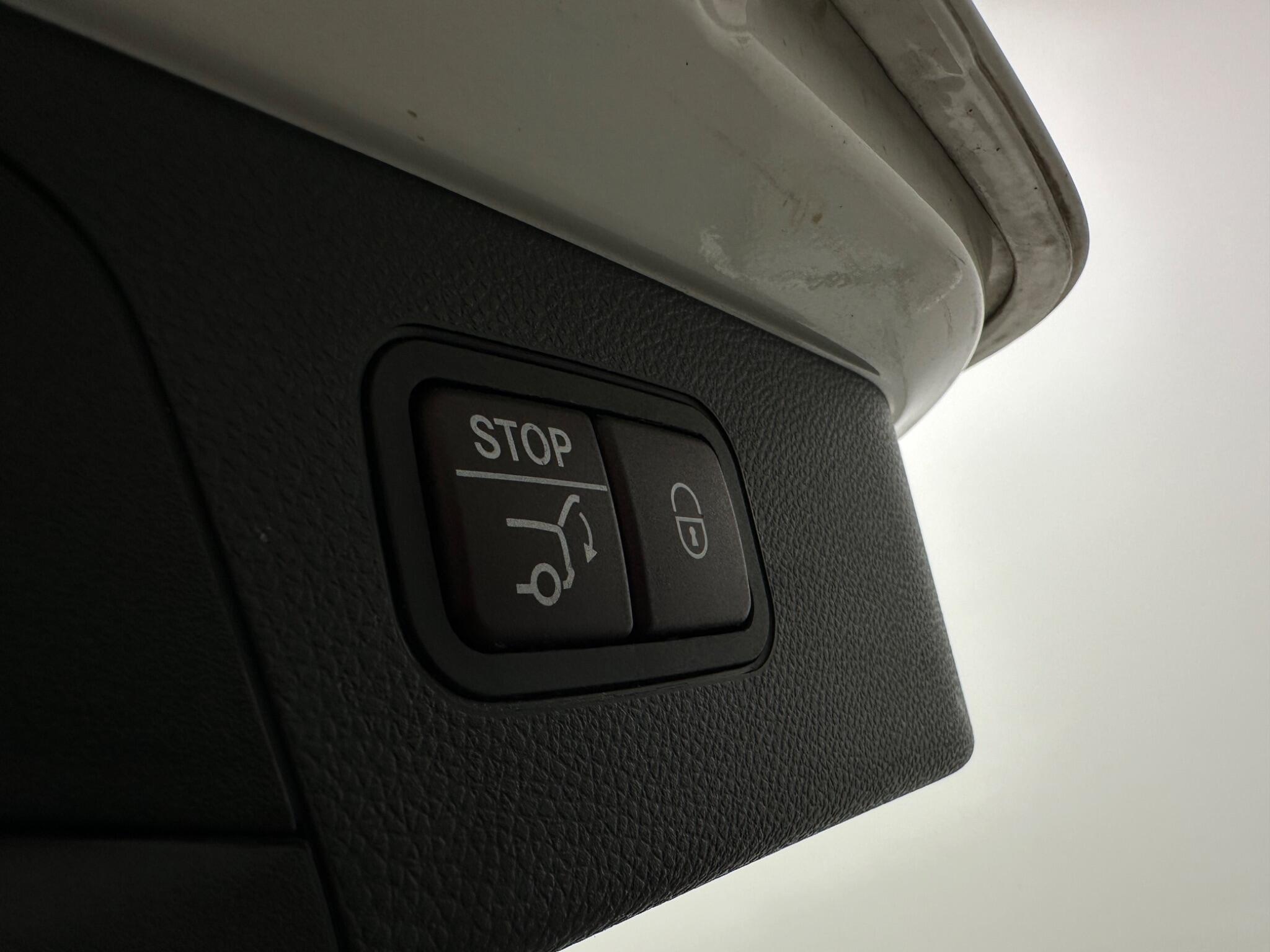Mercedes-Benz GLC view 48