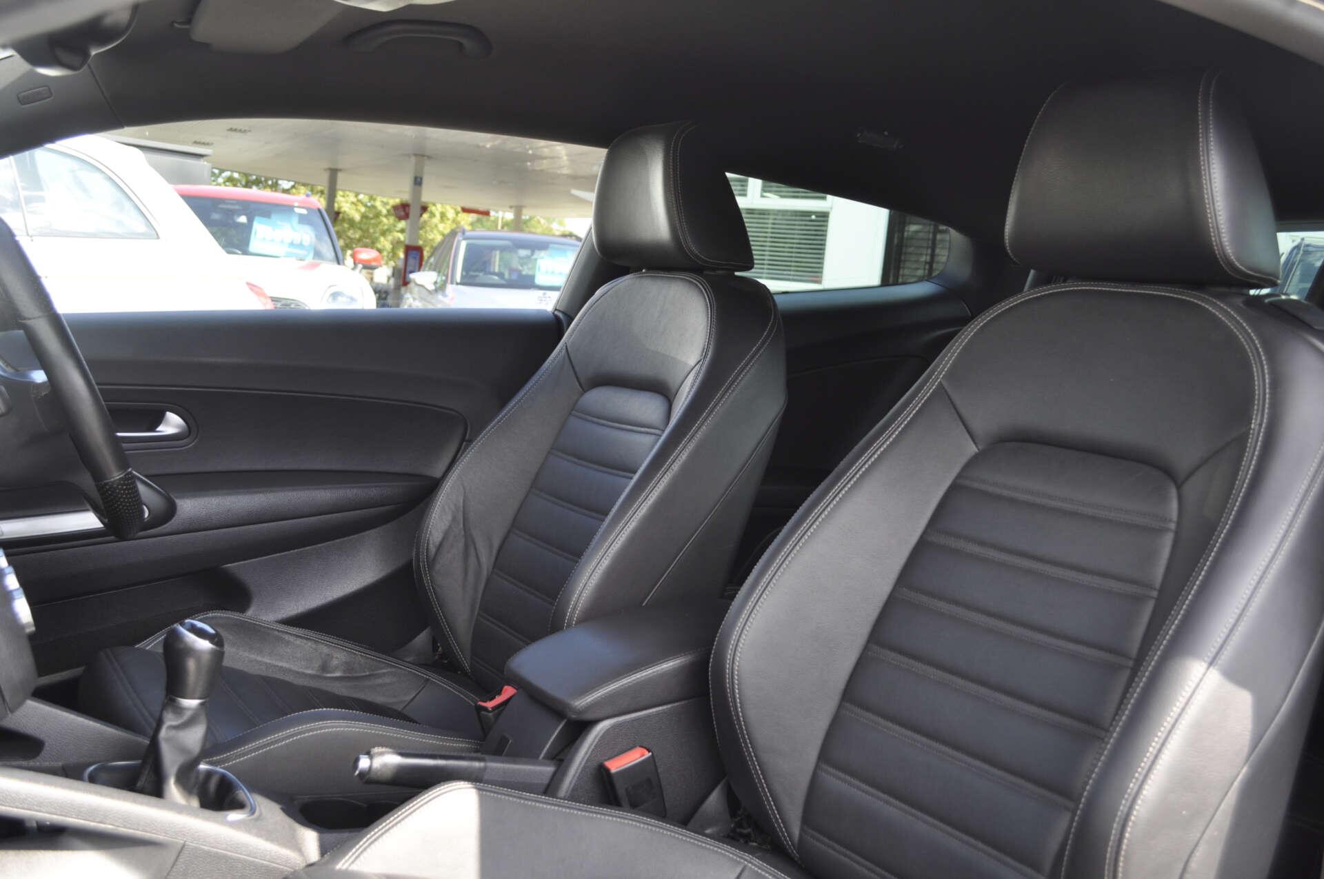 Volkswagen Scirocco view 12
