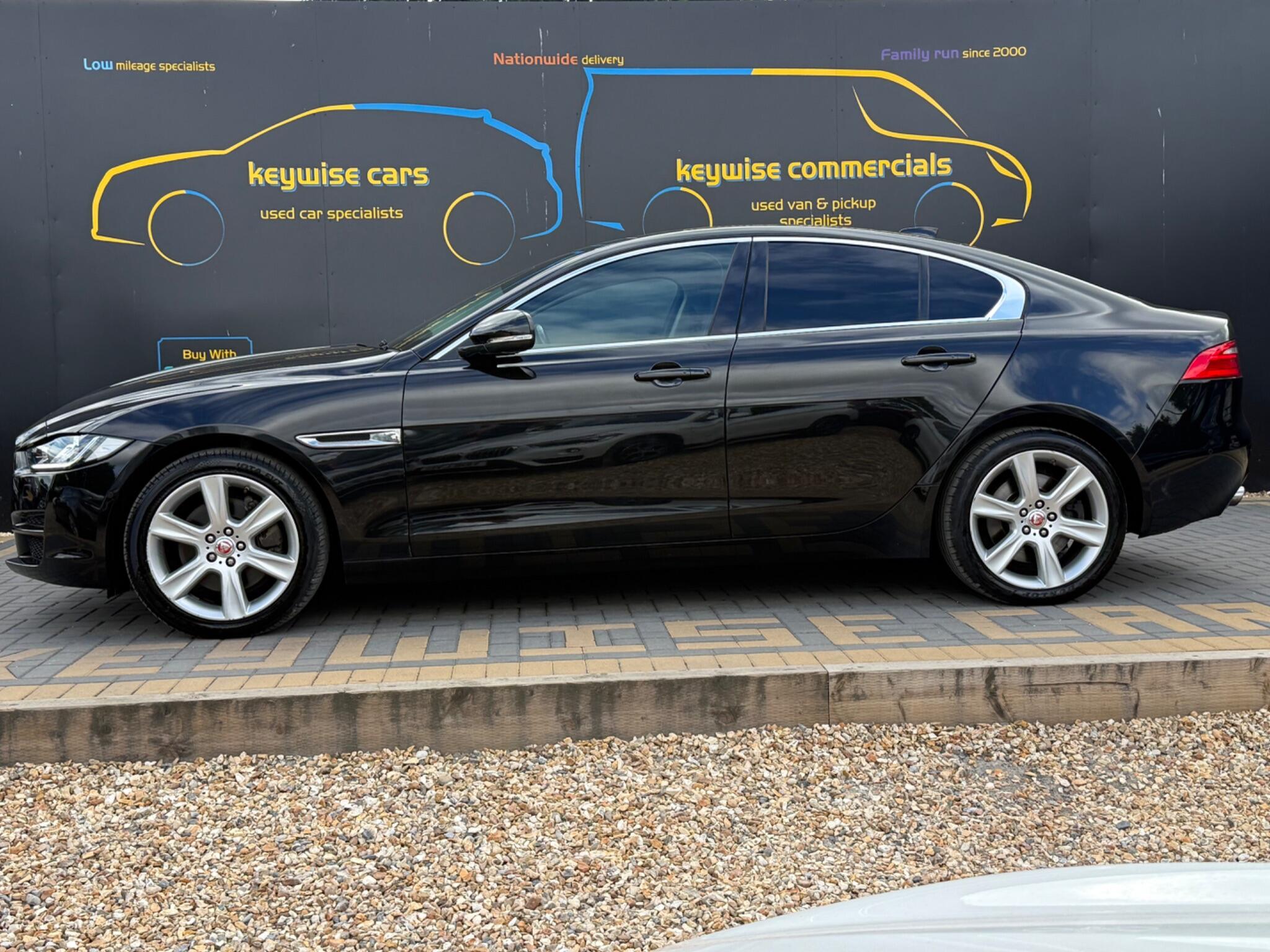 Jaguar Xe view 2