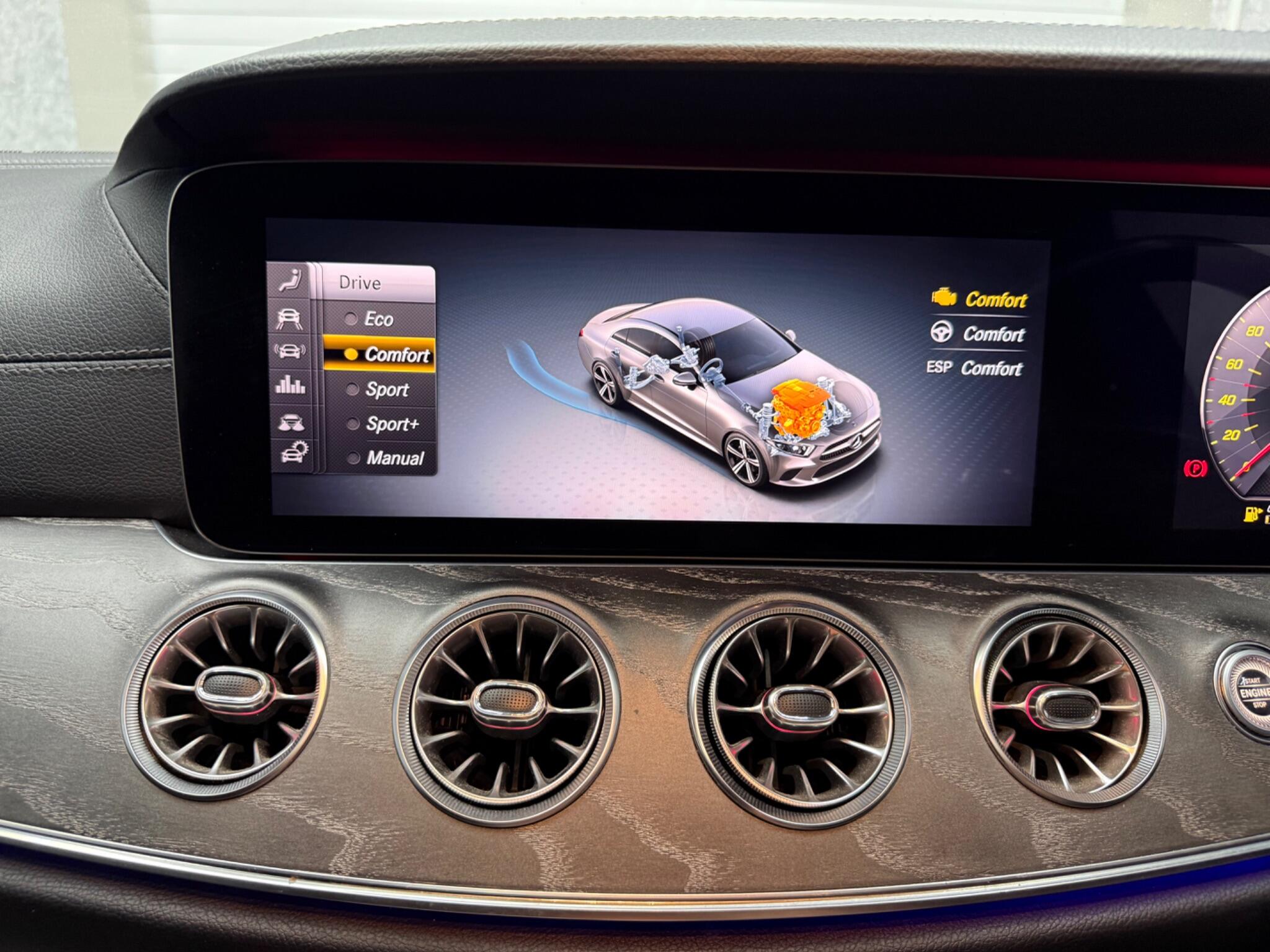 Mercedes-Benz CLS view 14