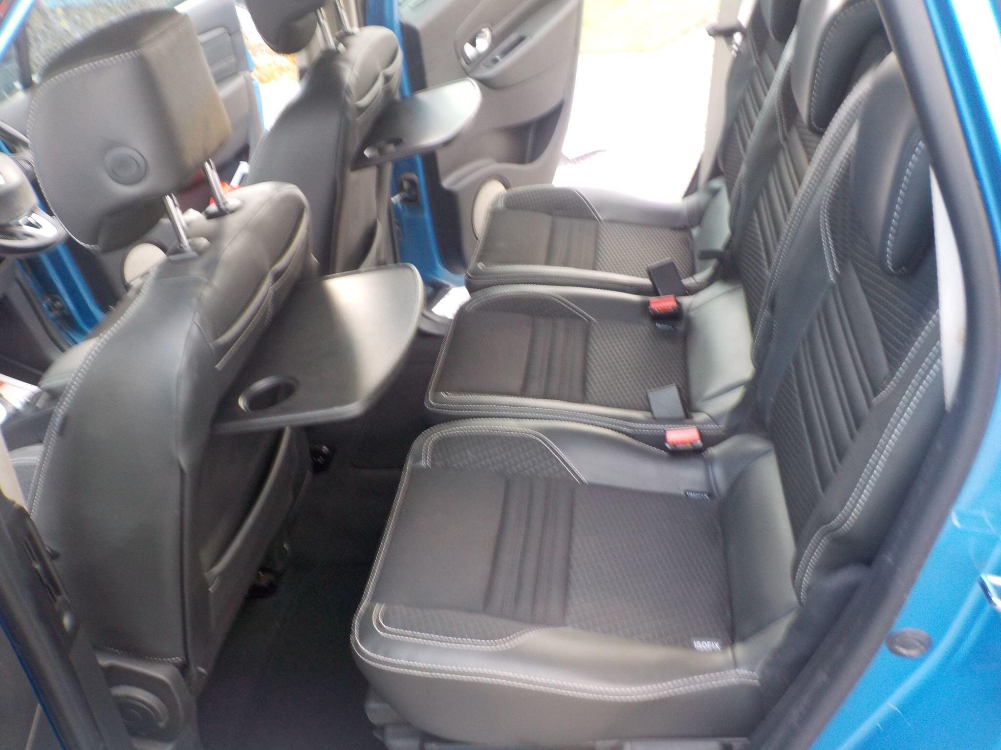 Renault Grand Scenic 1.6 dCi Dynamique Nav Euro 6 (s/s) 5dr