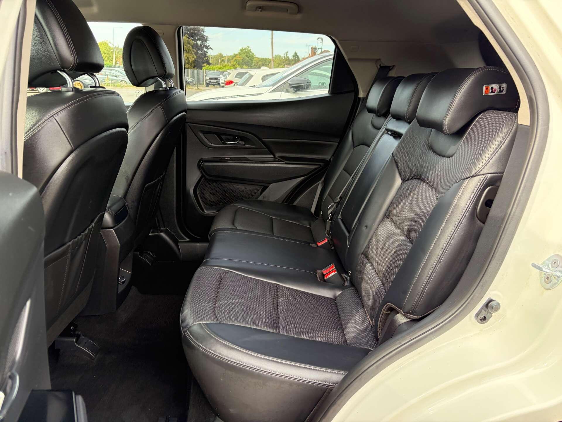 Ssangyong Korando view 20