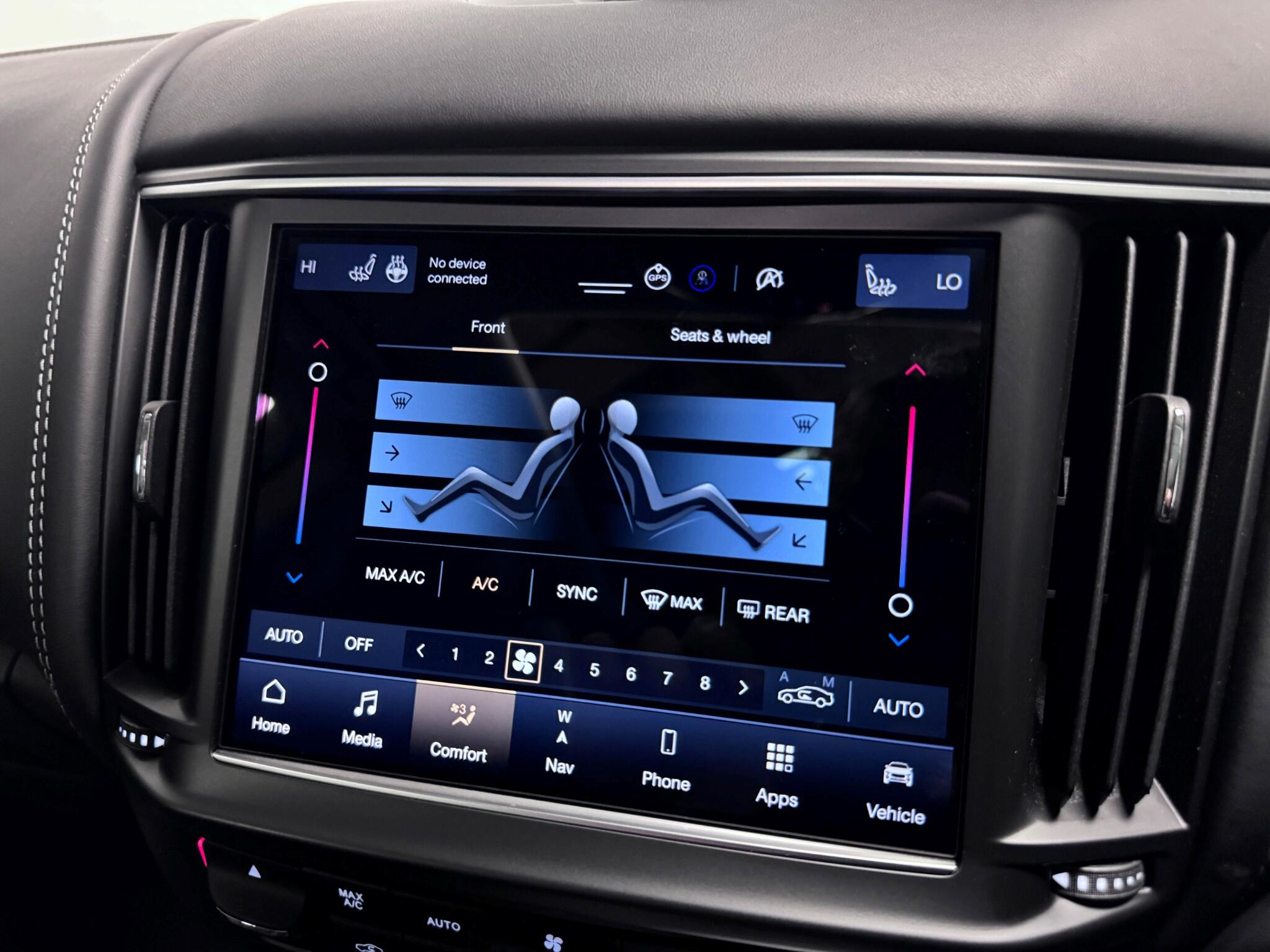 Maserati Levante view 48