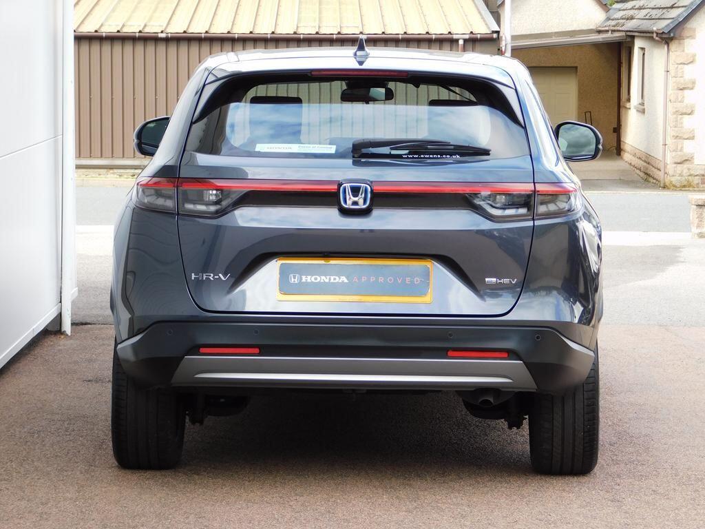 HR-V