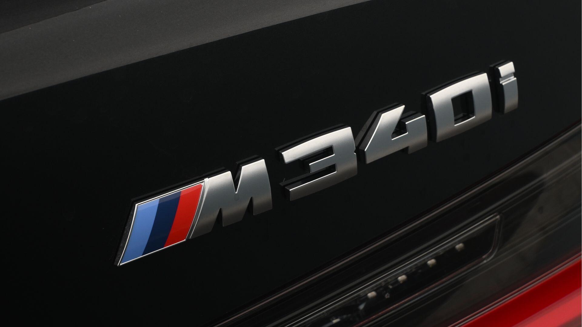 BMW 3 Series view 31