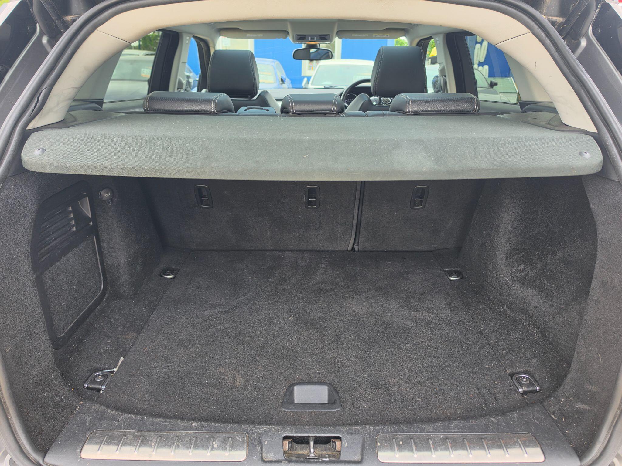 Land Rover Range Rover Evoque view 30