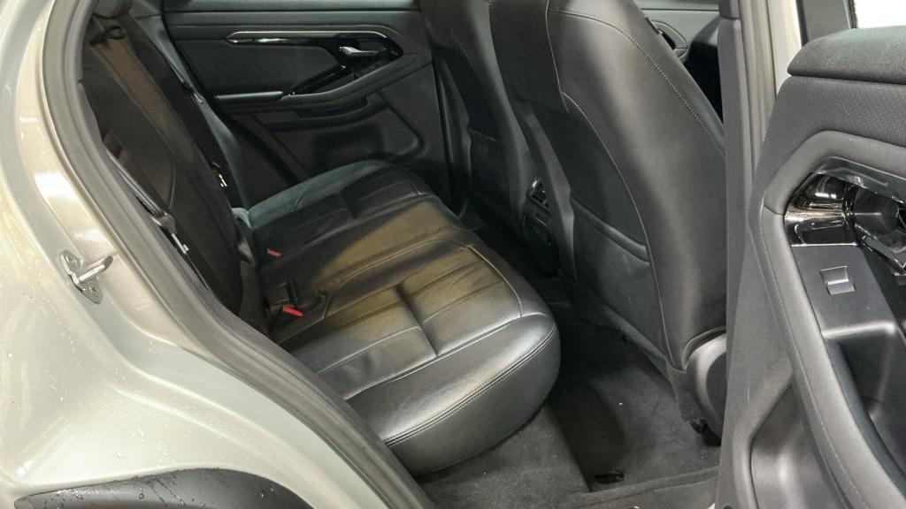 Land Rover Range Rover Evoque view 4