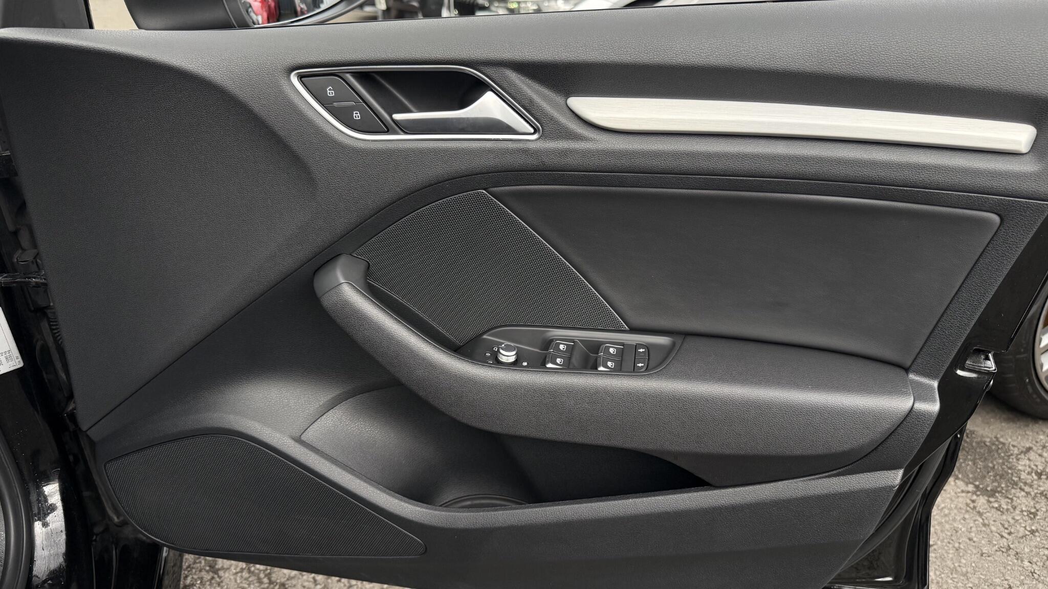 Audi S3 view 24