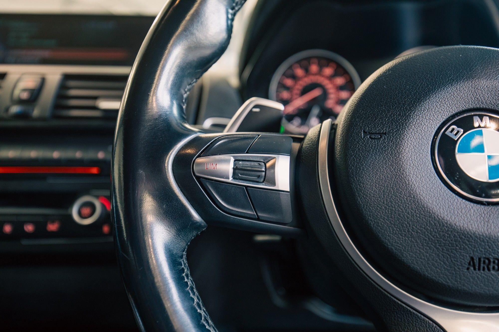 BMW 2 Series view 10