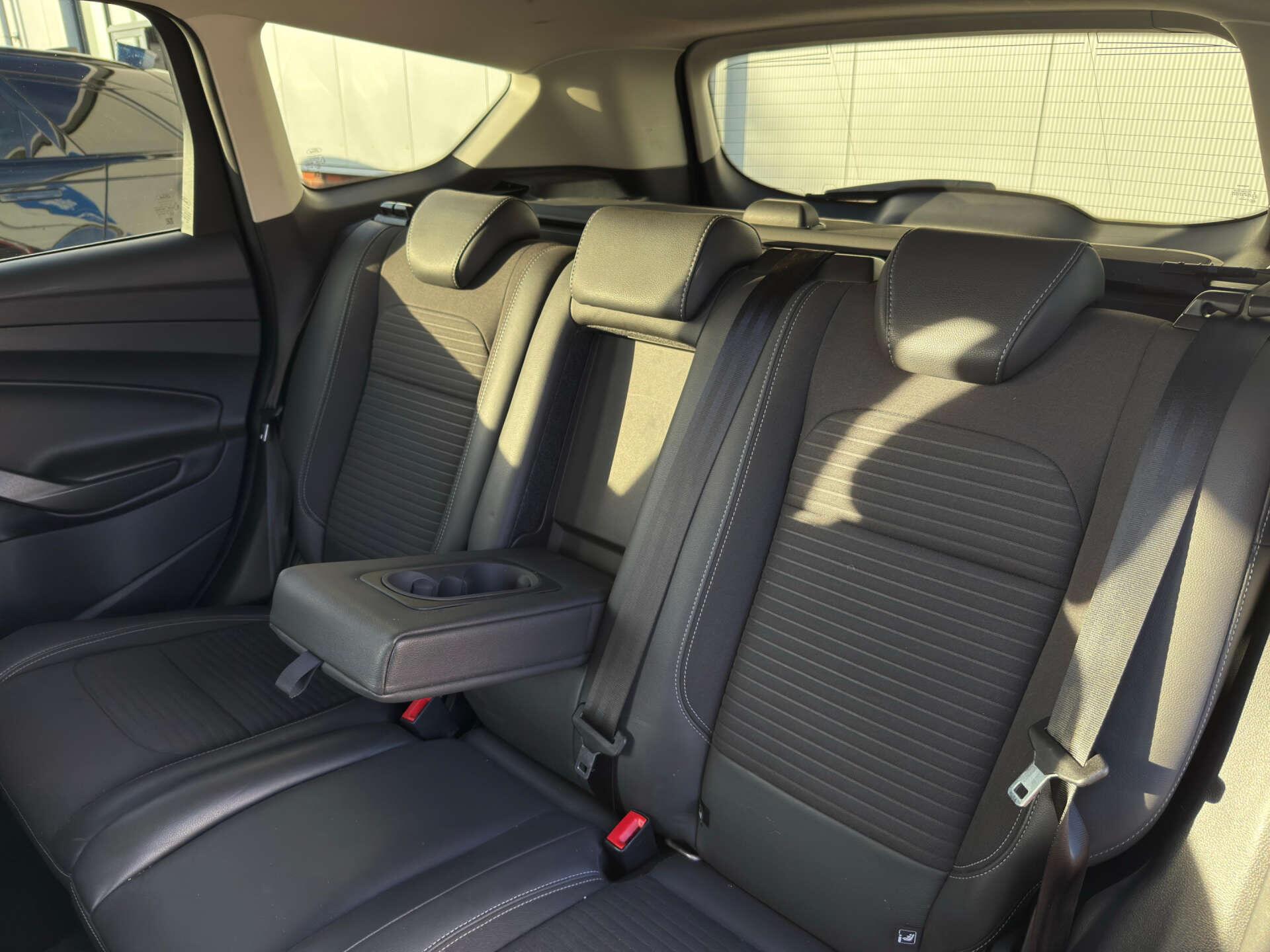 Ford Kuga view 77