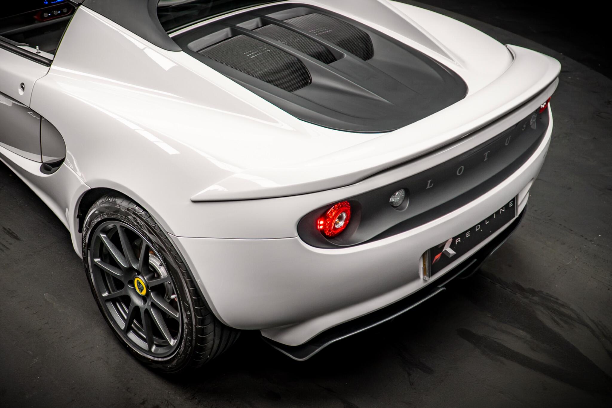 Lotus Elise view 19