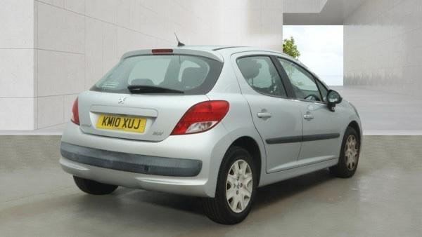 Peugeot 207 view 4