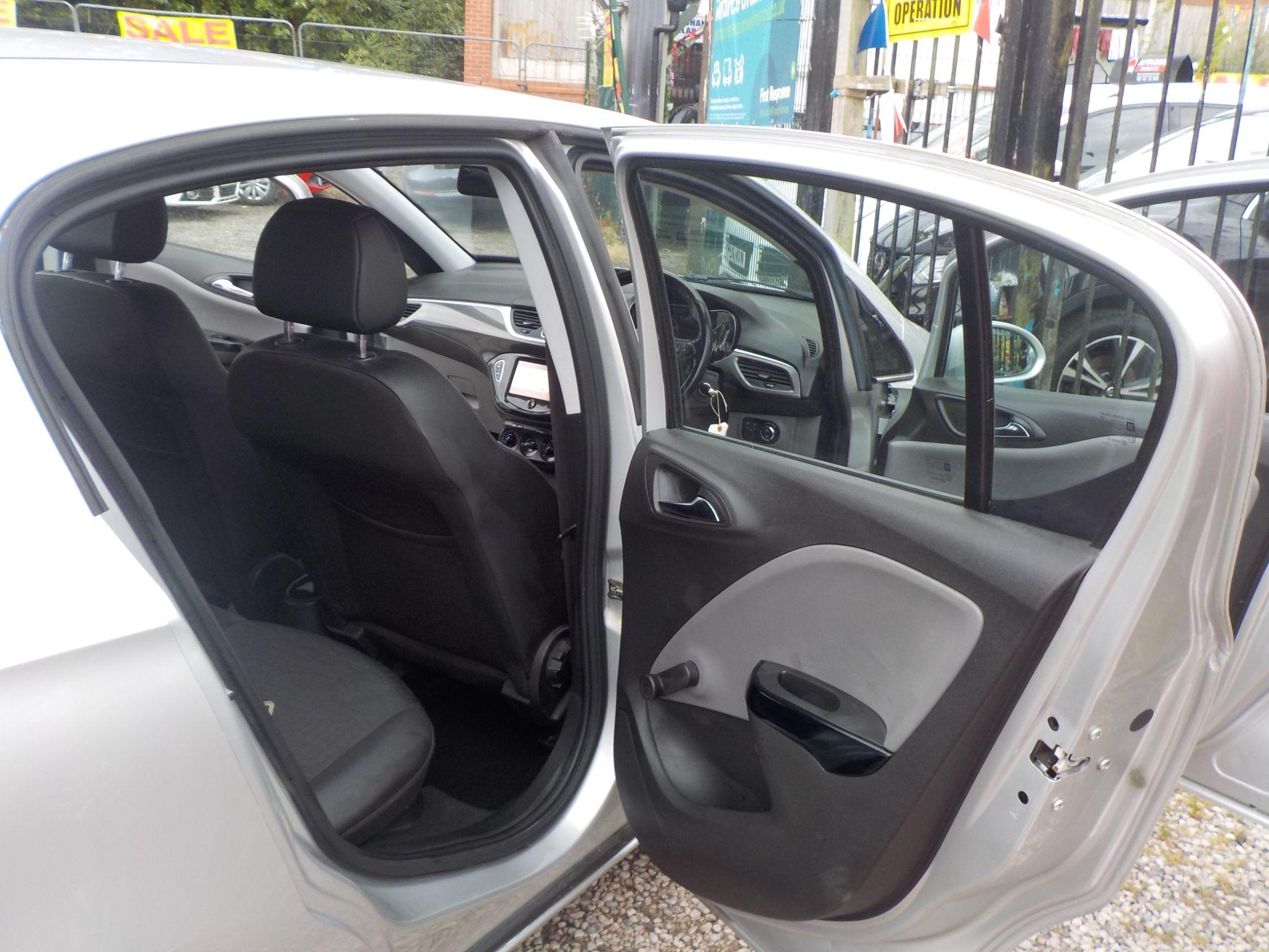 Vauxhall Corsa 1.4i ecoFLEX SE Euro 6 5dr