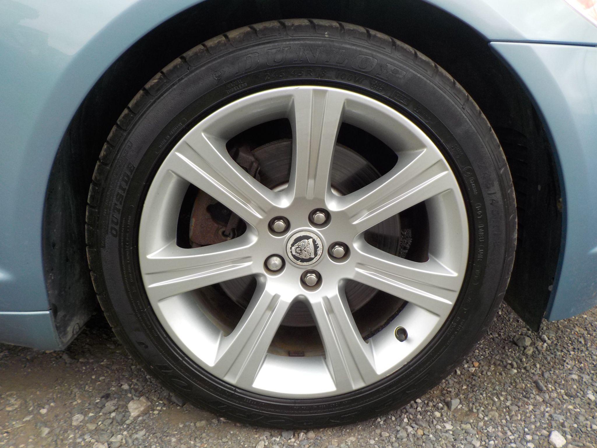 Jaguar XF 3.0d V6 Luxury Auto Euro 5 4dr