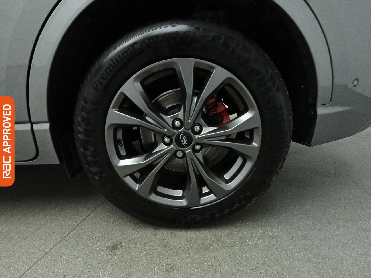 Ford Kuga view 14