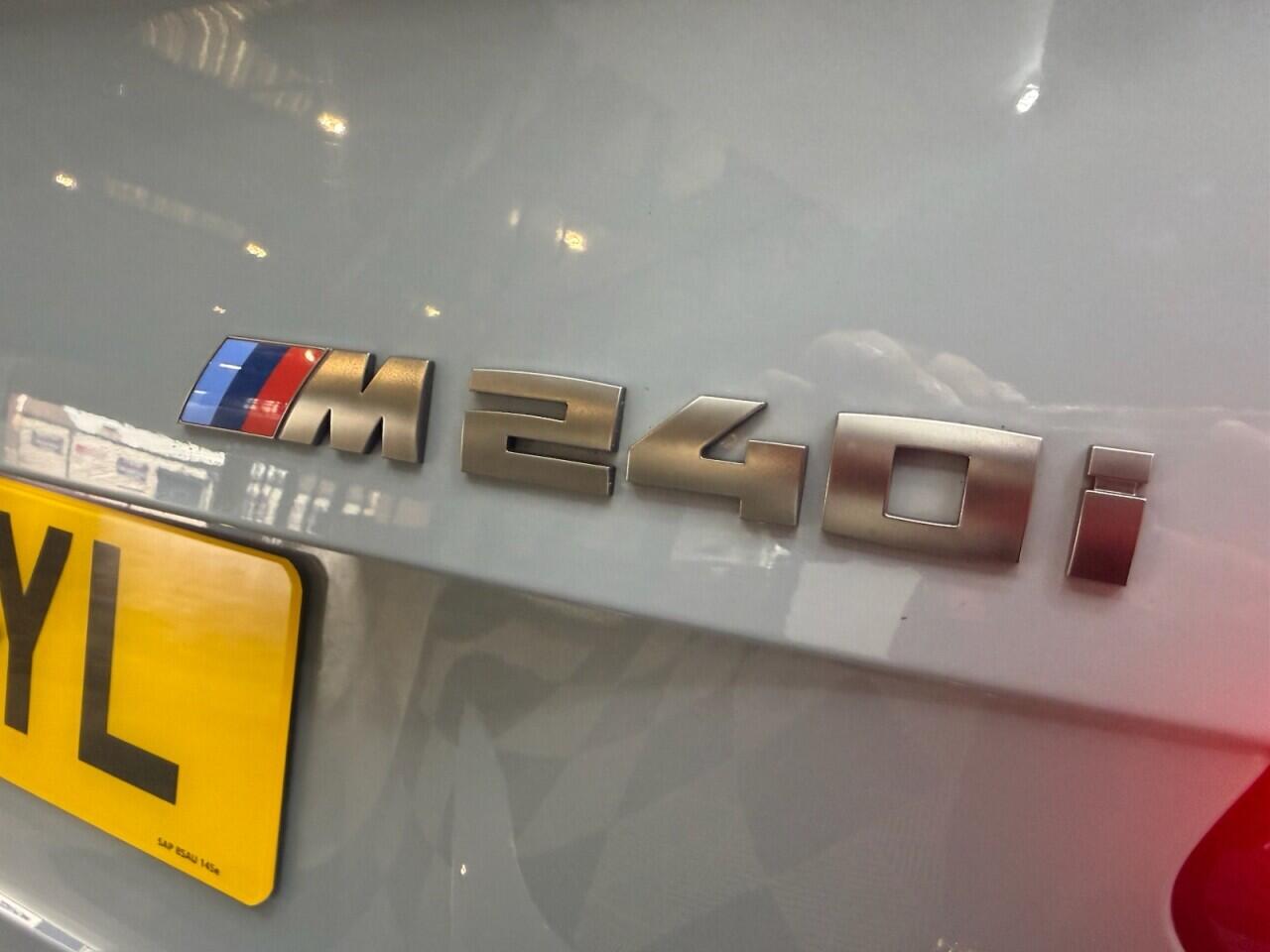 BMW 2 Series view 40
