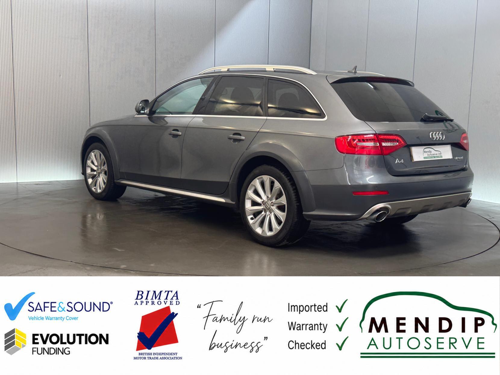 Audi A4 Allroad view 12